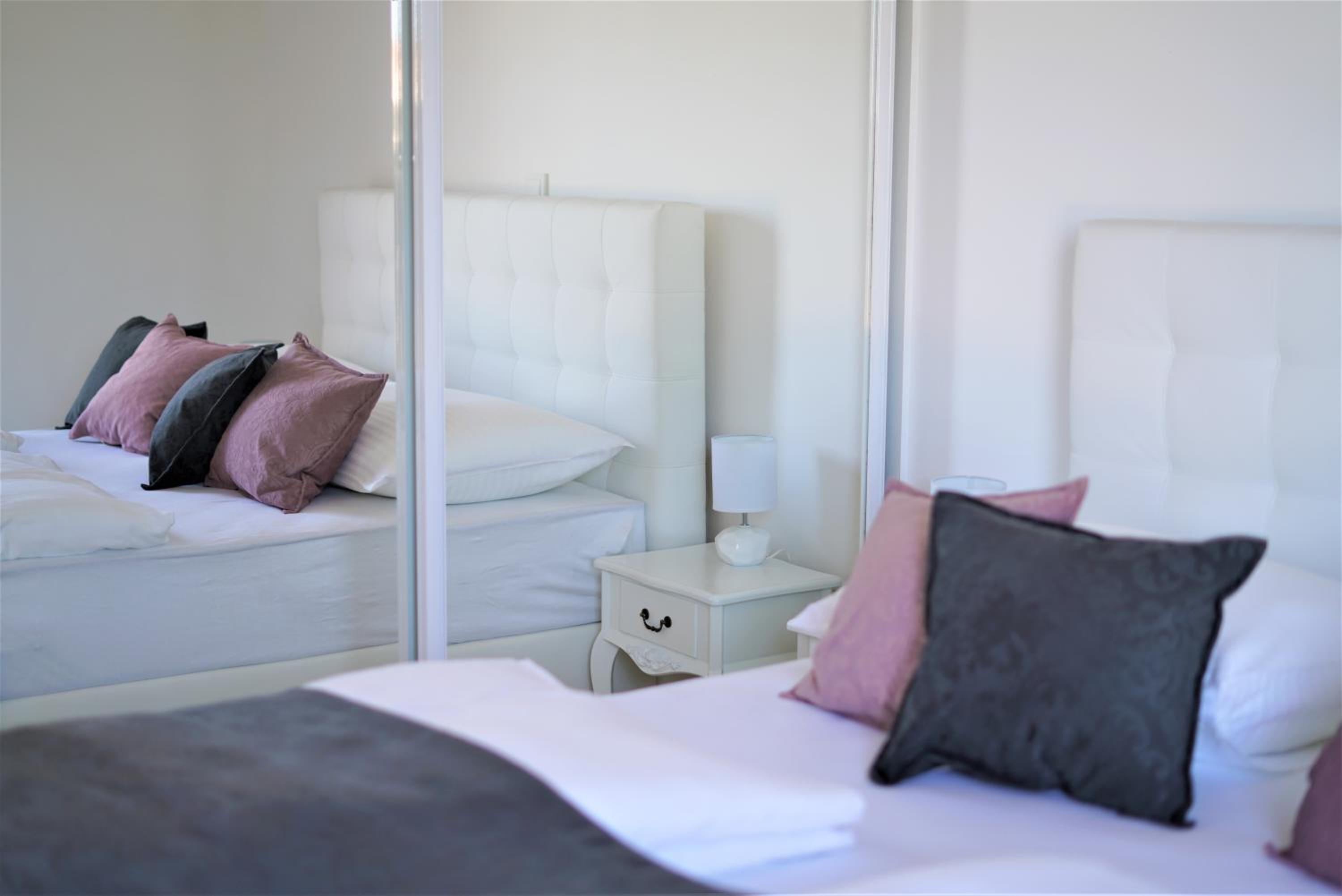 Villa M - Your business & holiday apartment in Sibenik