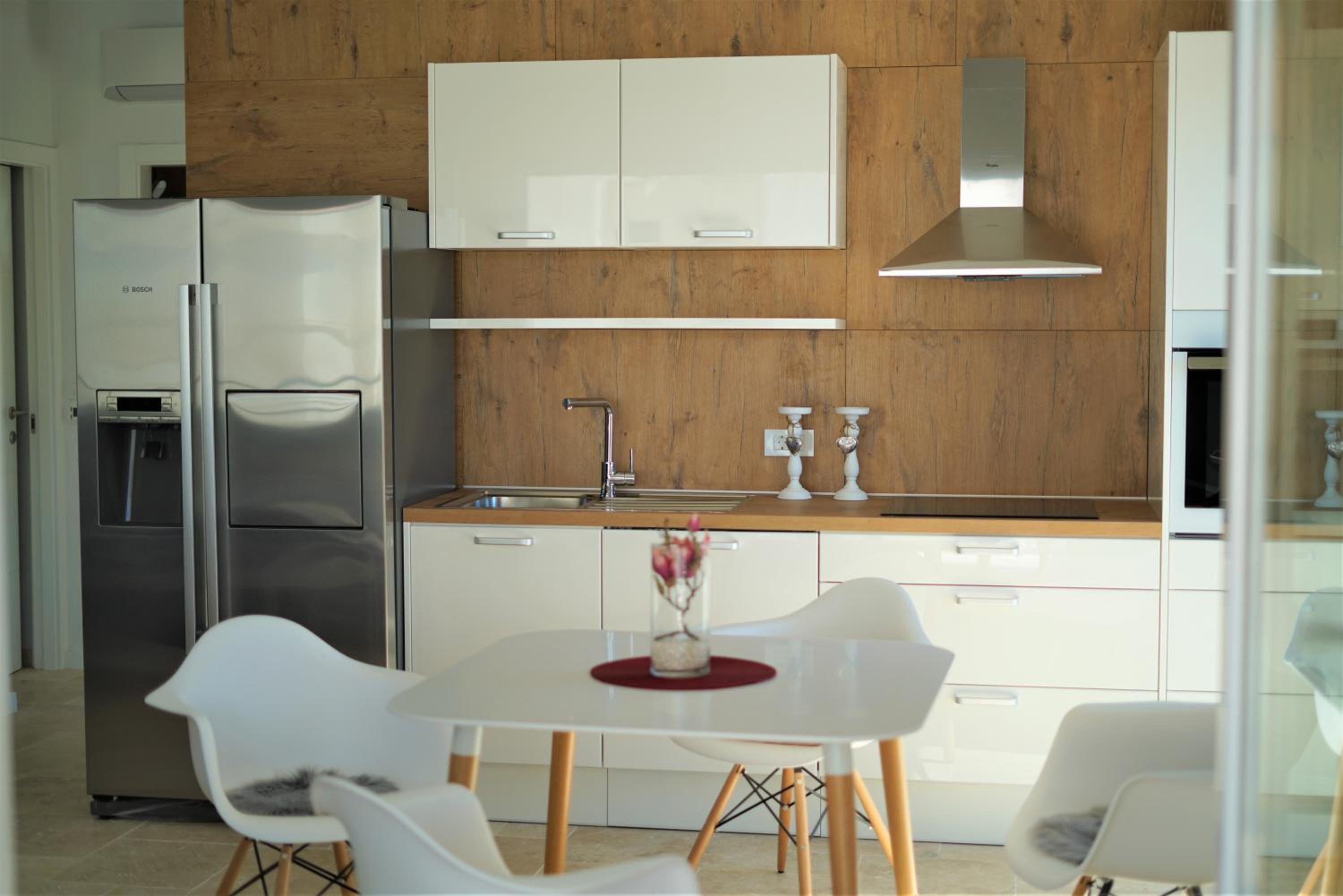 Villa M - Your business & holiday apartment in Sibenik
