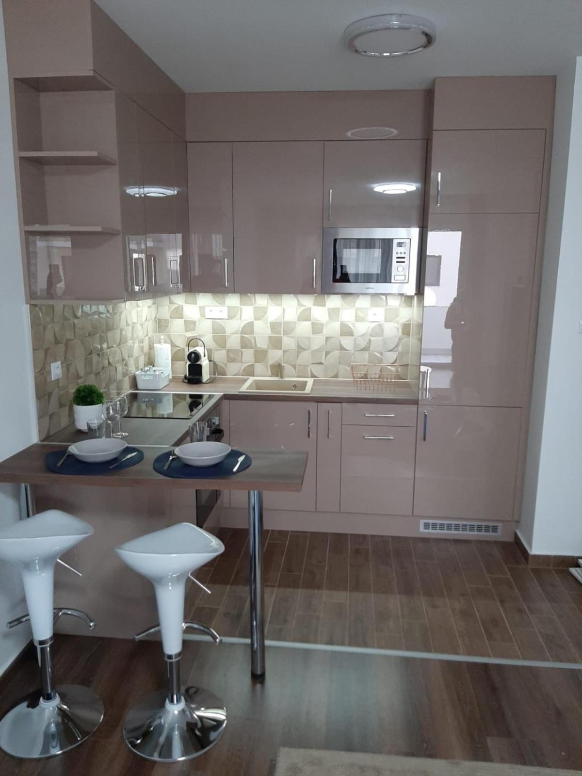 Rozsa55 apartment 2 rooms view 4