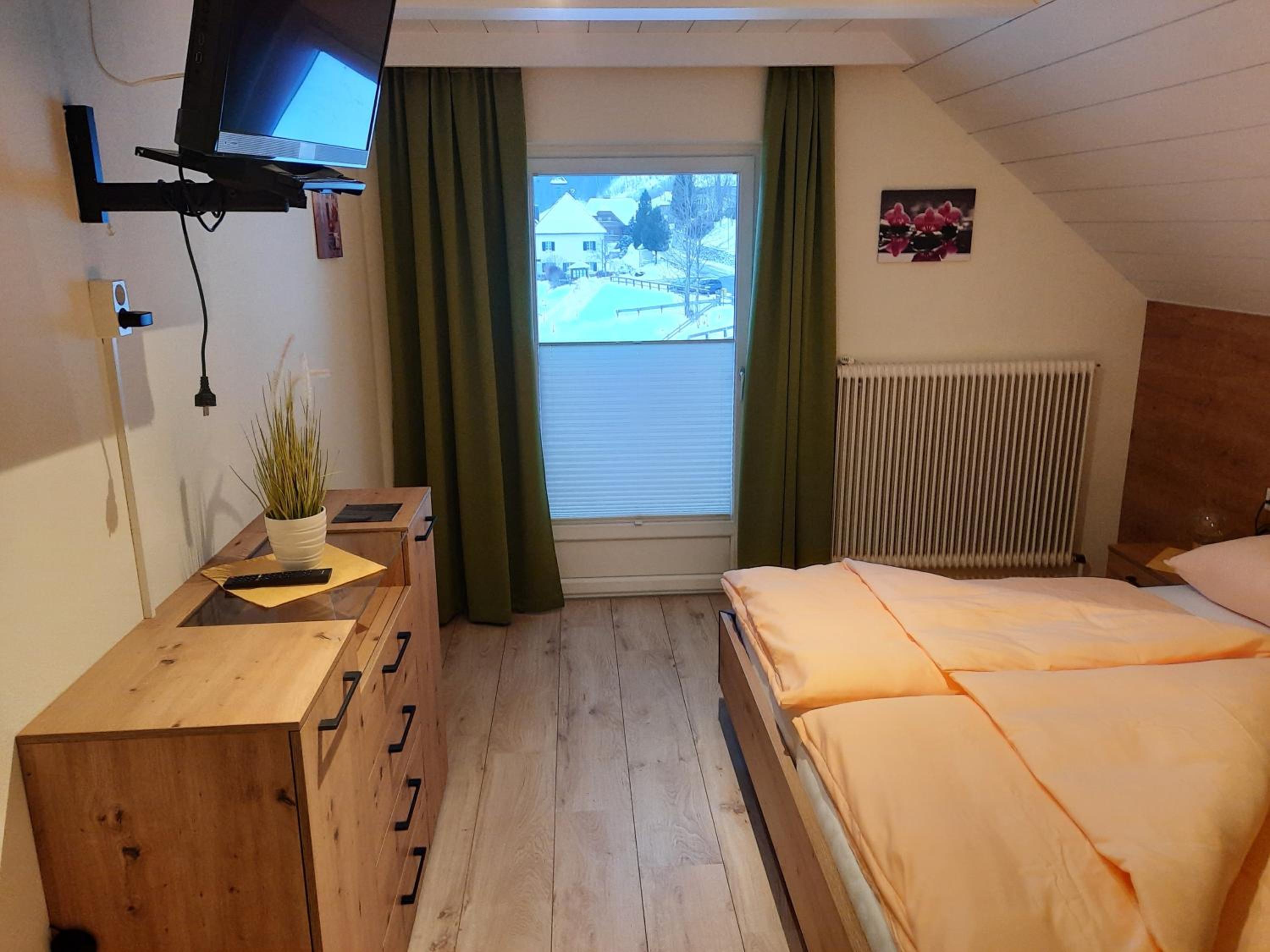 Photo 31