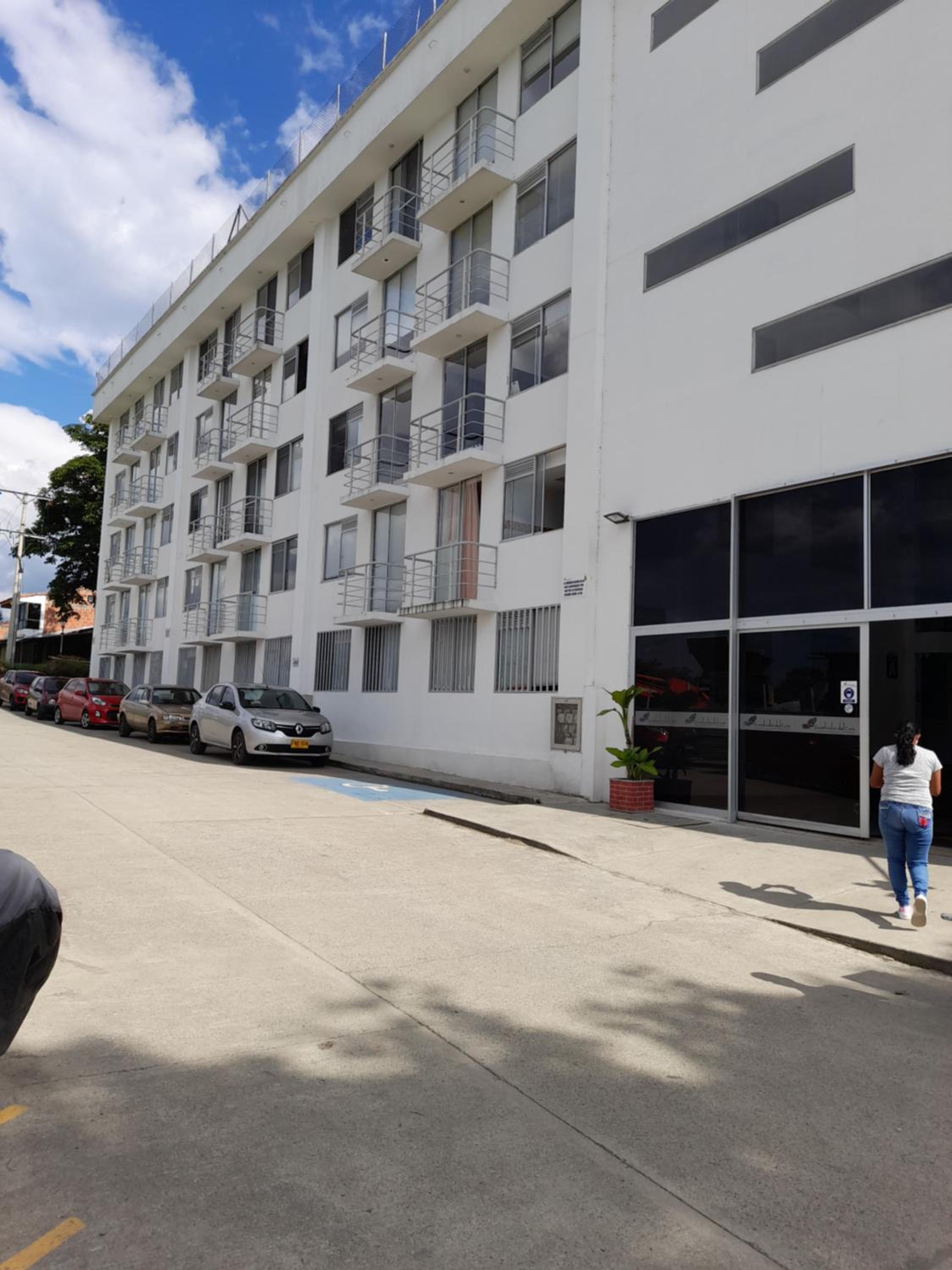Apartamentos con Piscina cerca a Parque del Cafe