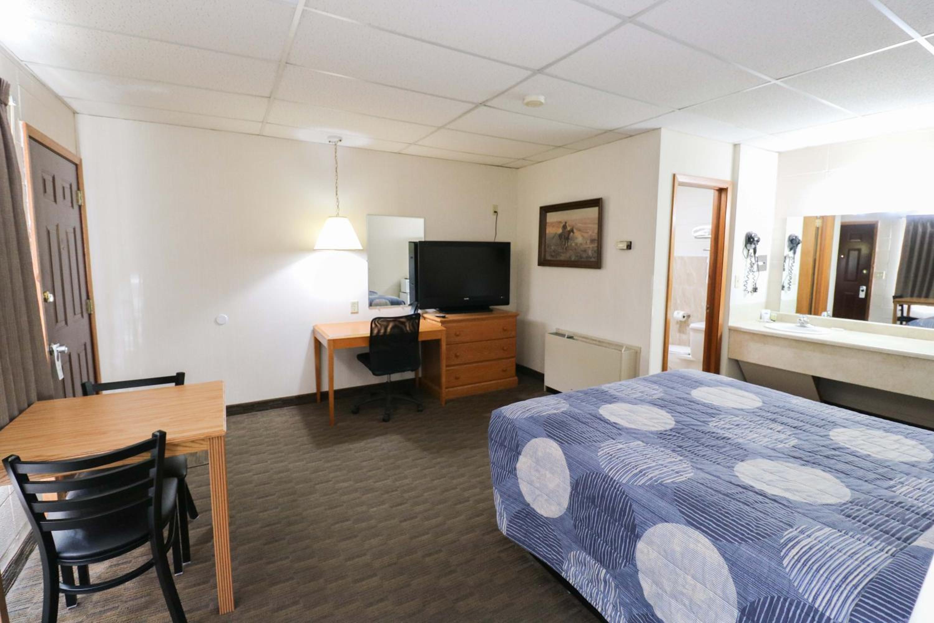 Bear Lodge Motel