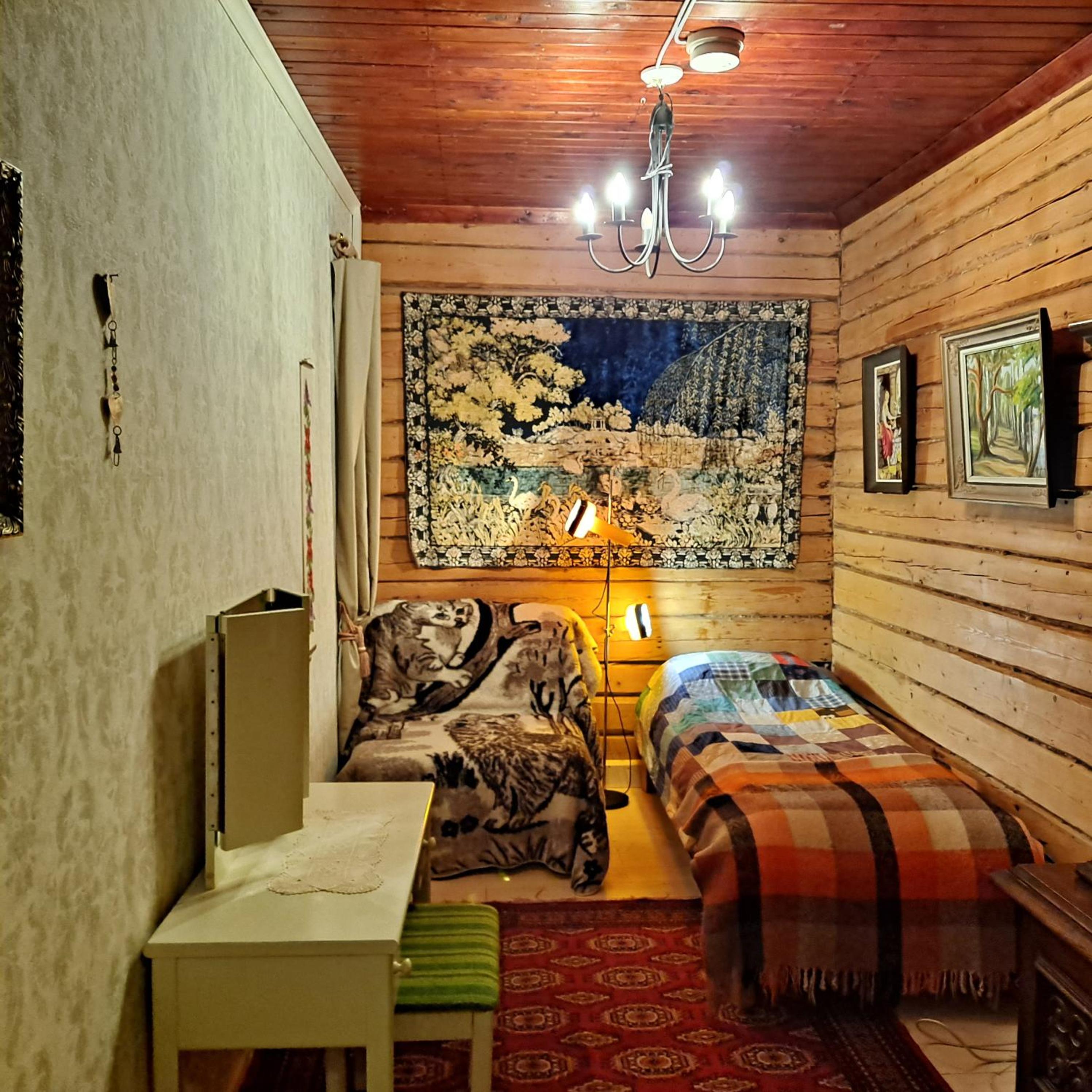 Photo 10