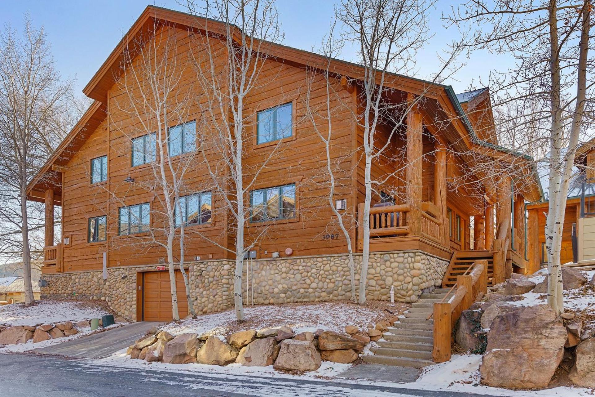 Timberwolf Lodge Unit 11a view 5