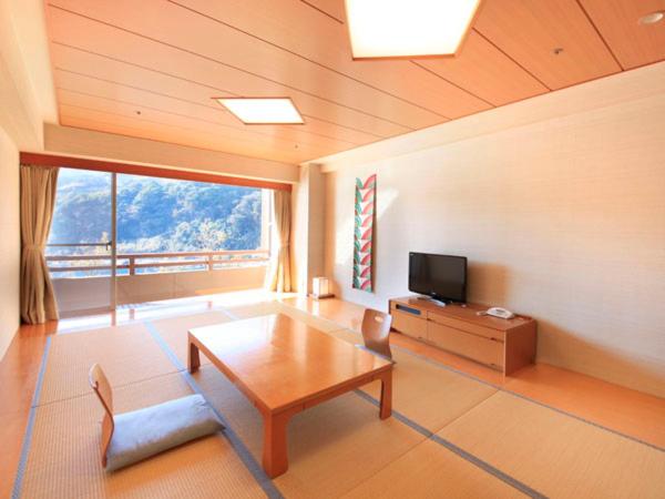 Akazawa Onsen Hotel view 5