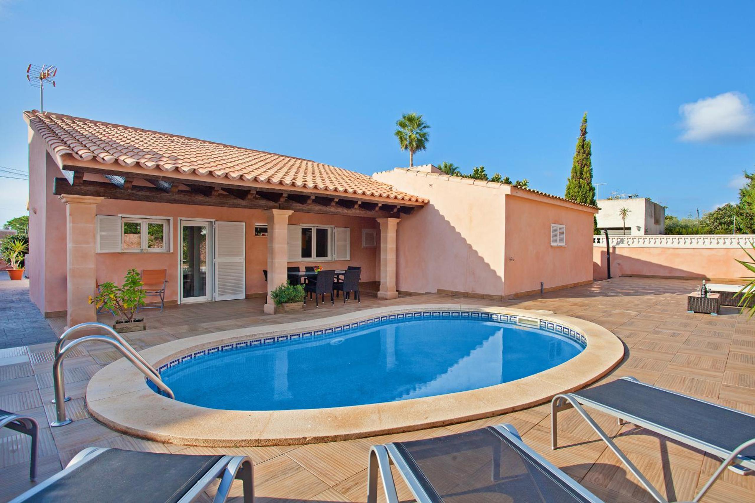 Hotel Churruca - Image 1