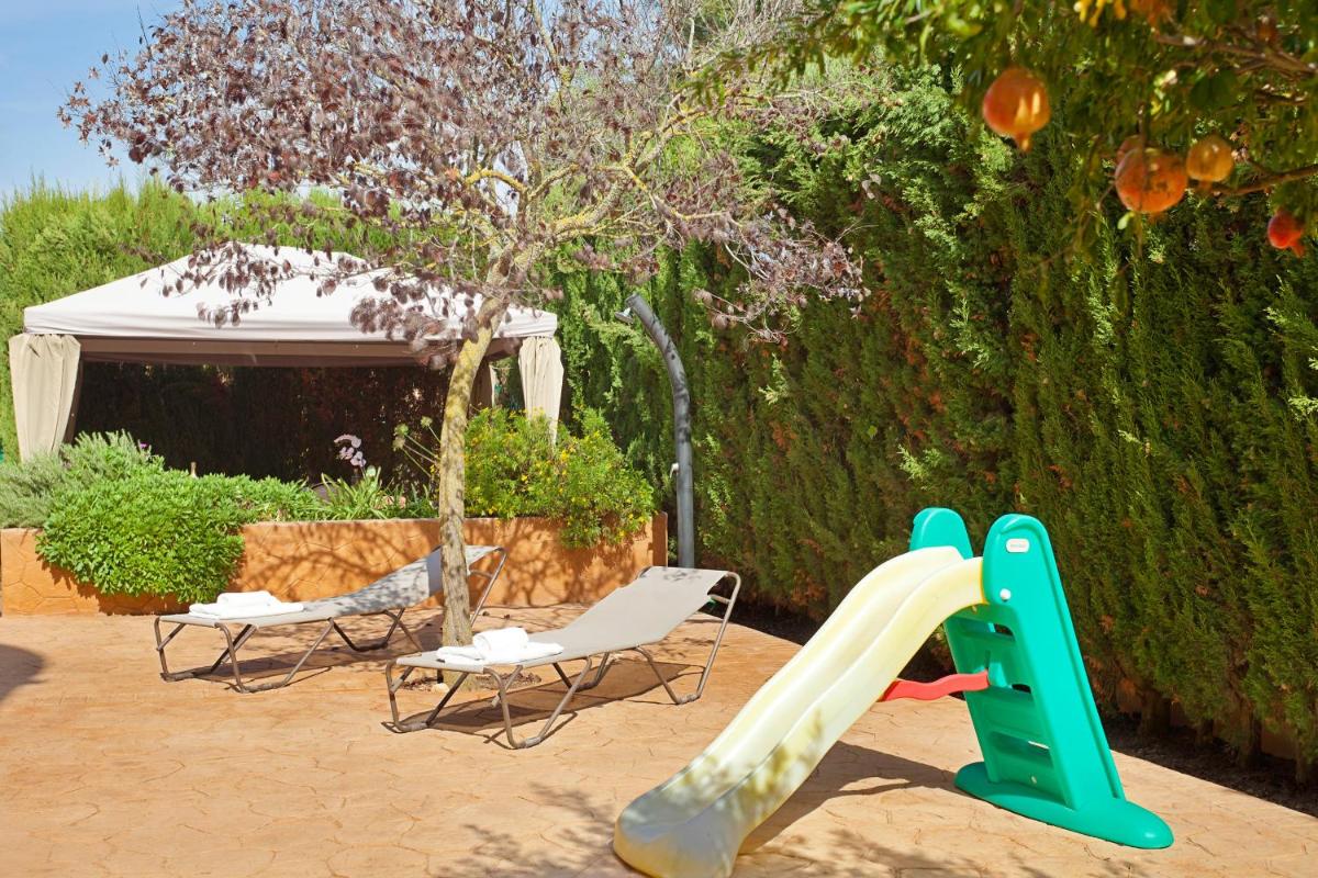 Casa Mar Blava view 4