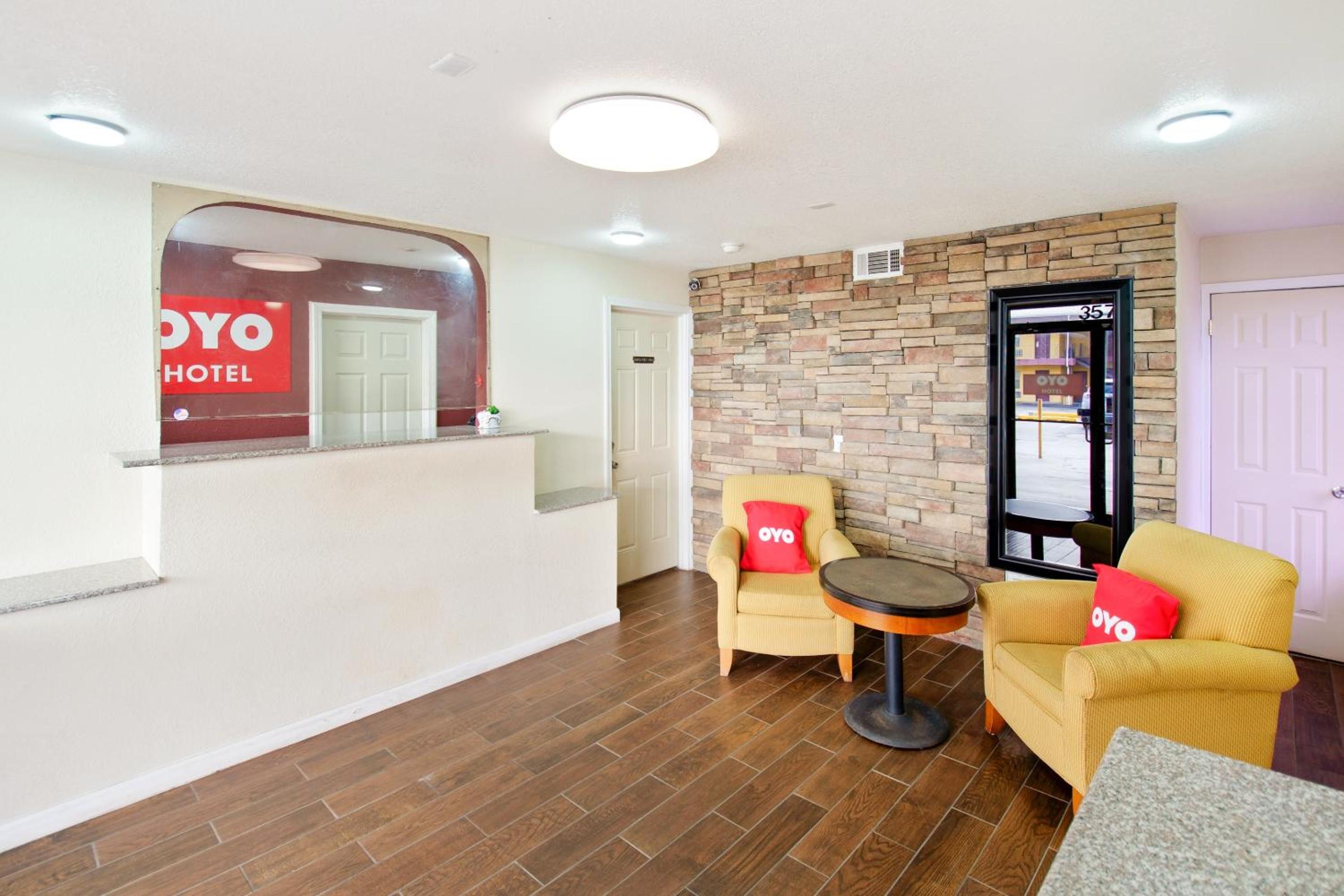 Blytheville Vacations - OYO Hotel Blytheville AR I-55 - Property Image 23