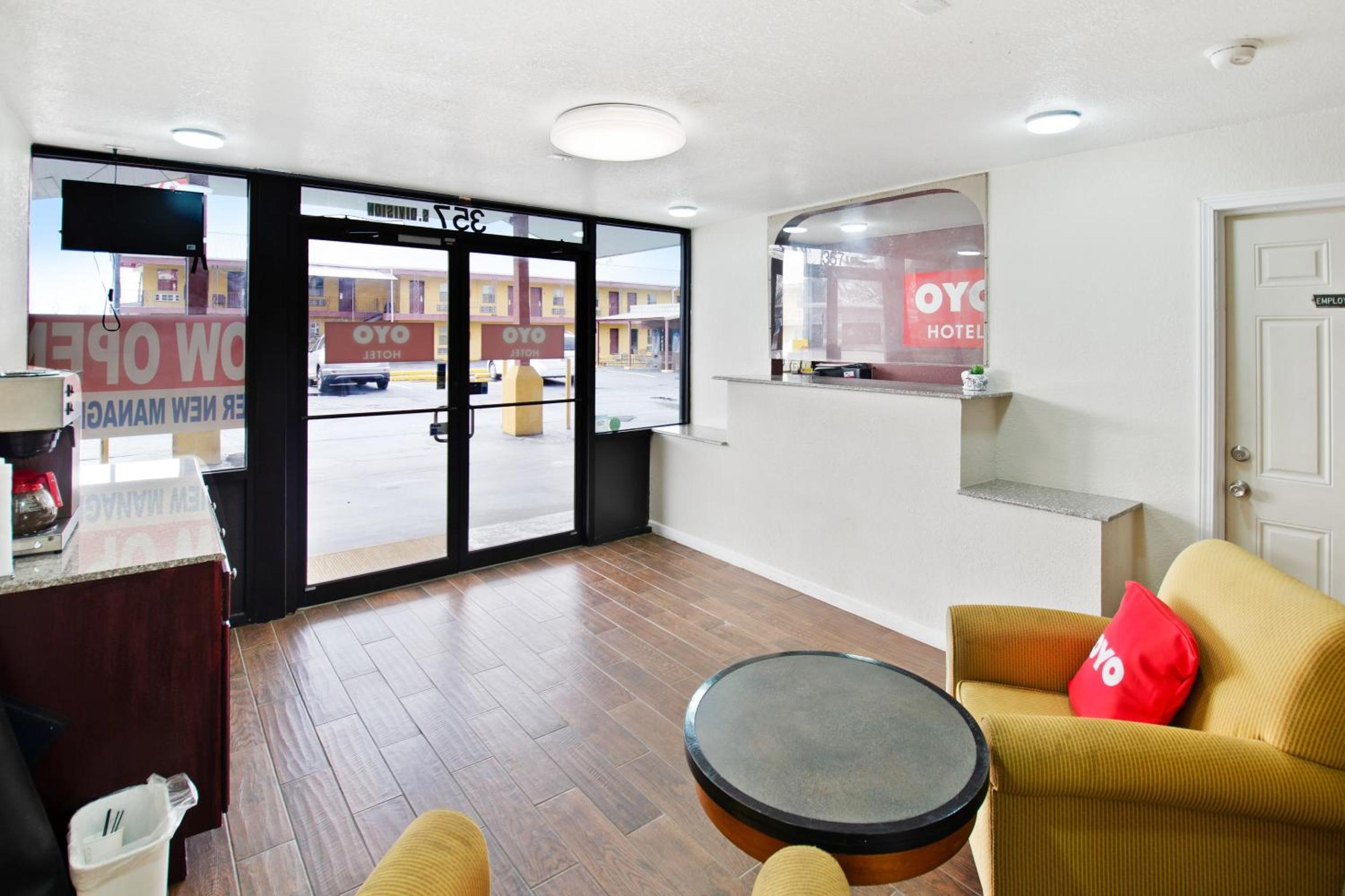 Blytheville Vacations - OYO Hotel Blytheville AR I-55 - Property Image 34