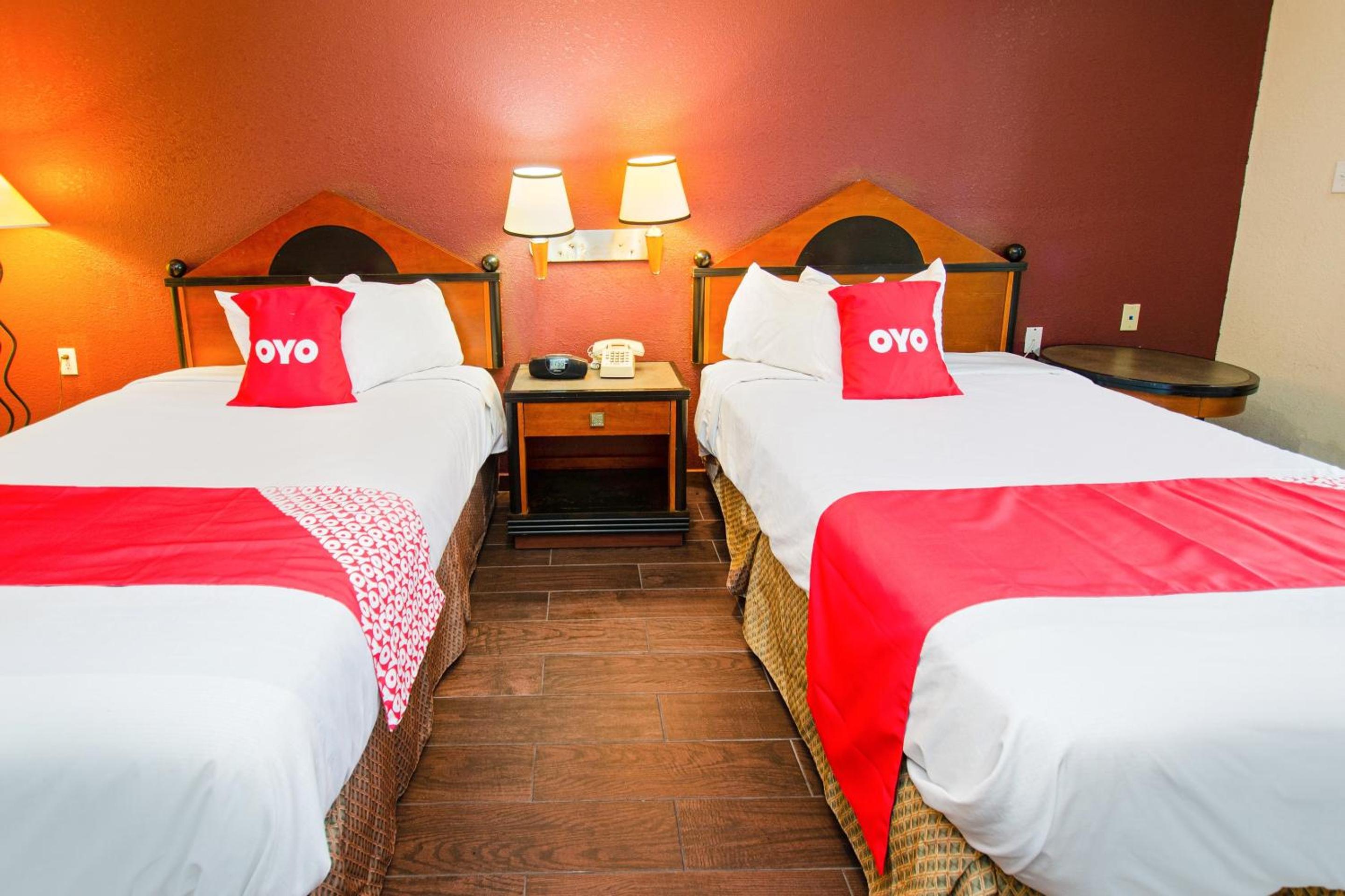 Blytheville Vacations - OYO Hotel Blytheville AR I-55 - Property Image 43