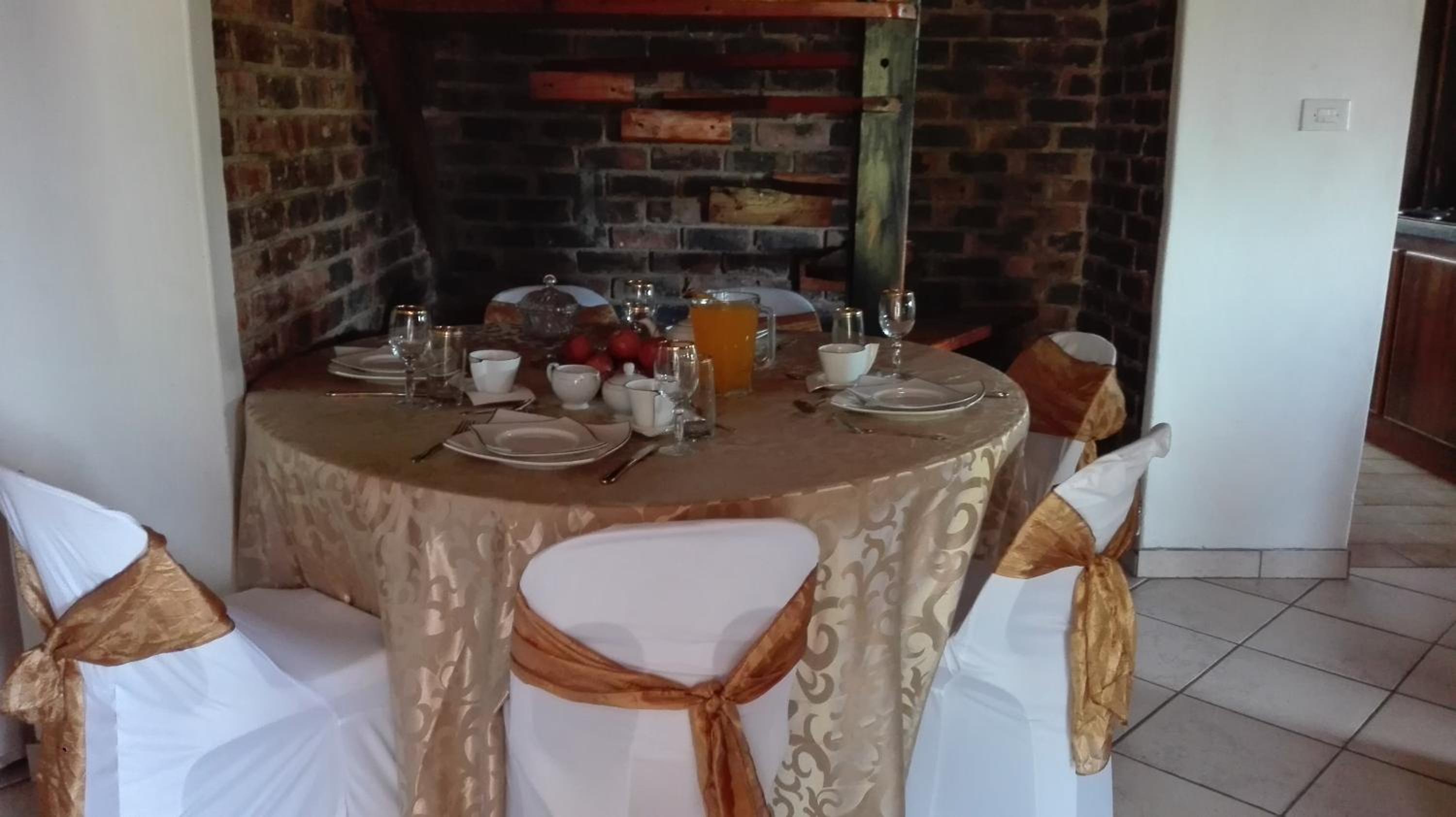 Hamba Kancane Ma-Africa Guest House view 3