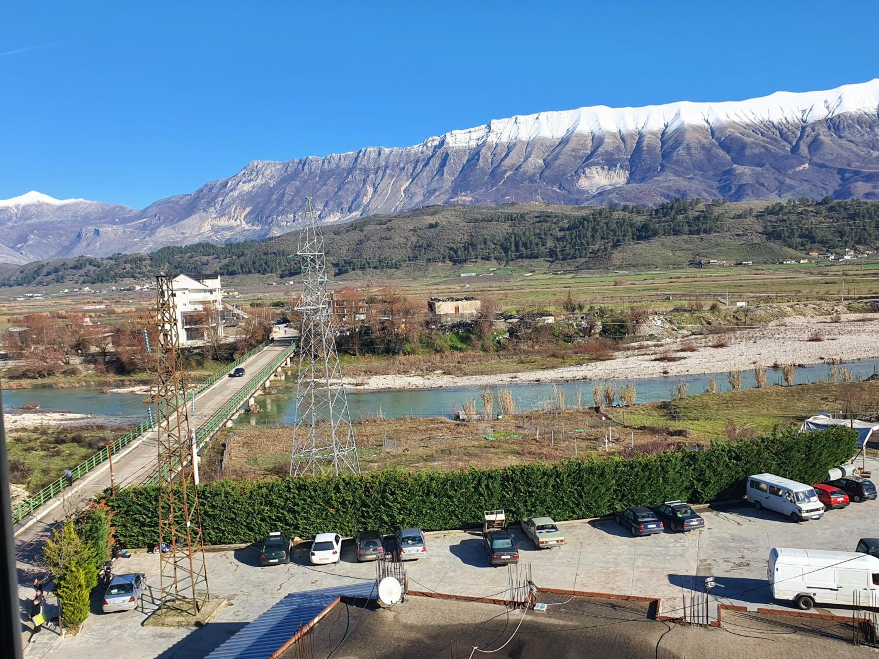 DAI Apartments- City & Castle view Gjirokaster
