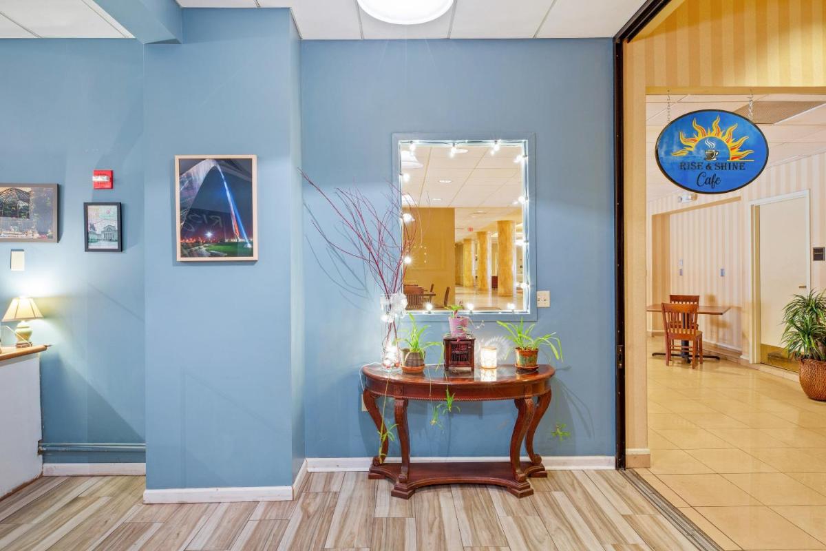 hotel reception