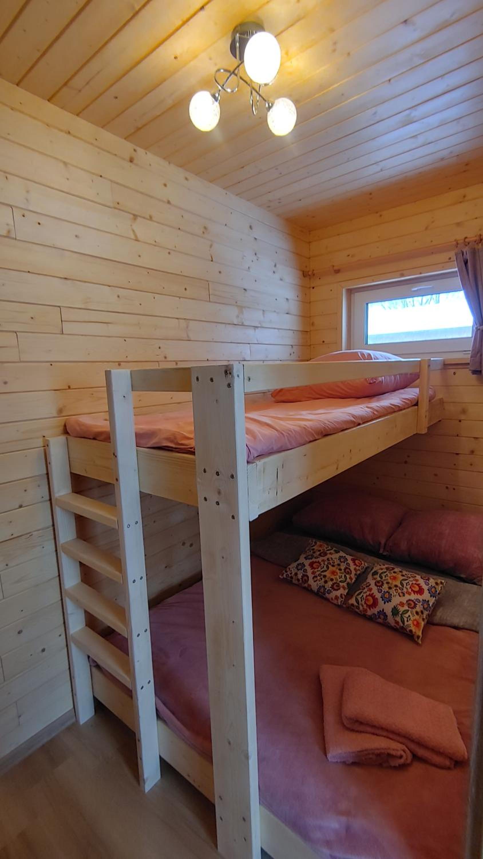 Apartamenty przy Jeziorze Żywieckim z widokiem na Skrzyczne