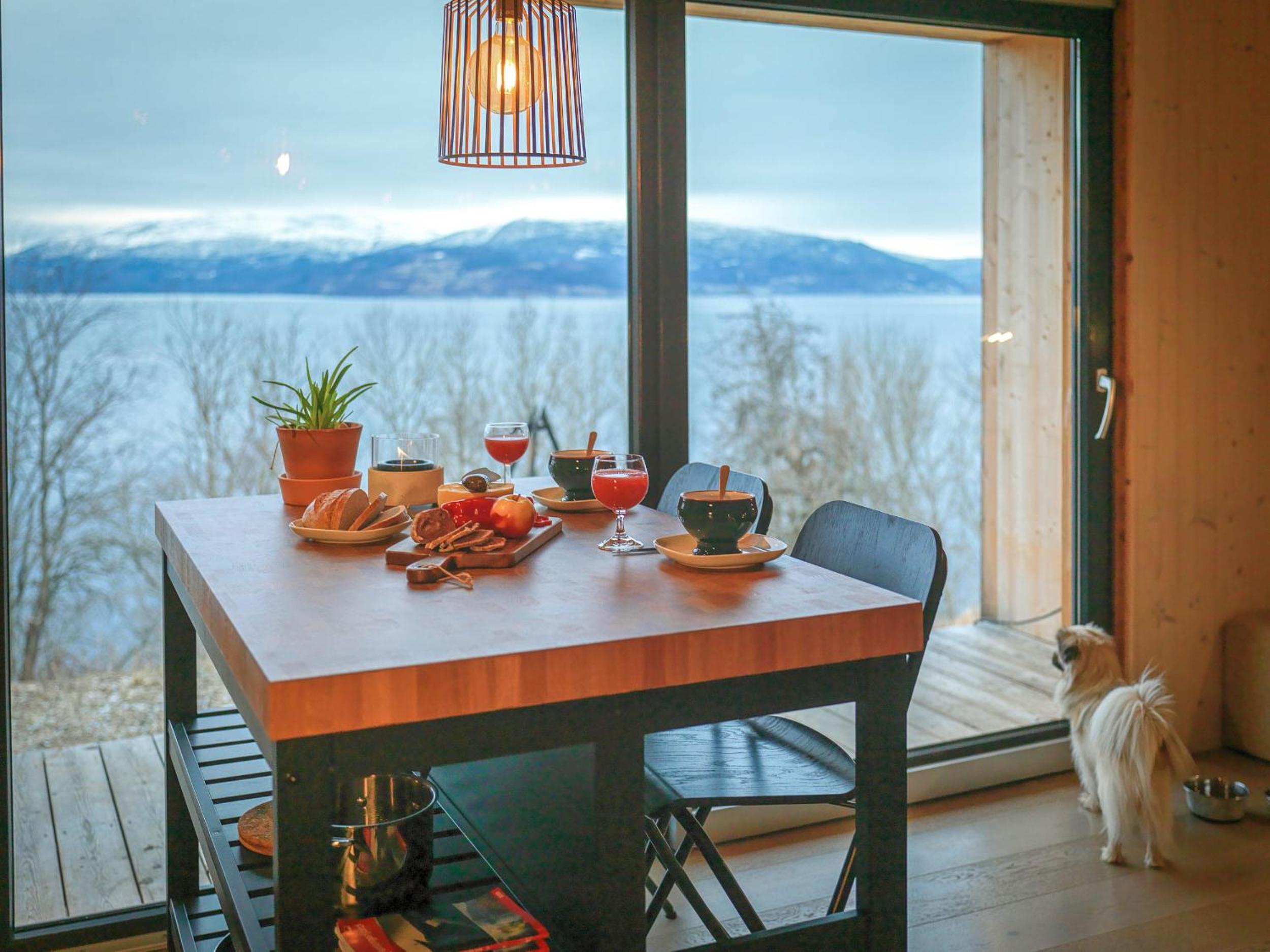 Hardangerfjord Panorama Cabin with Spectacular Fjord Views view 3