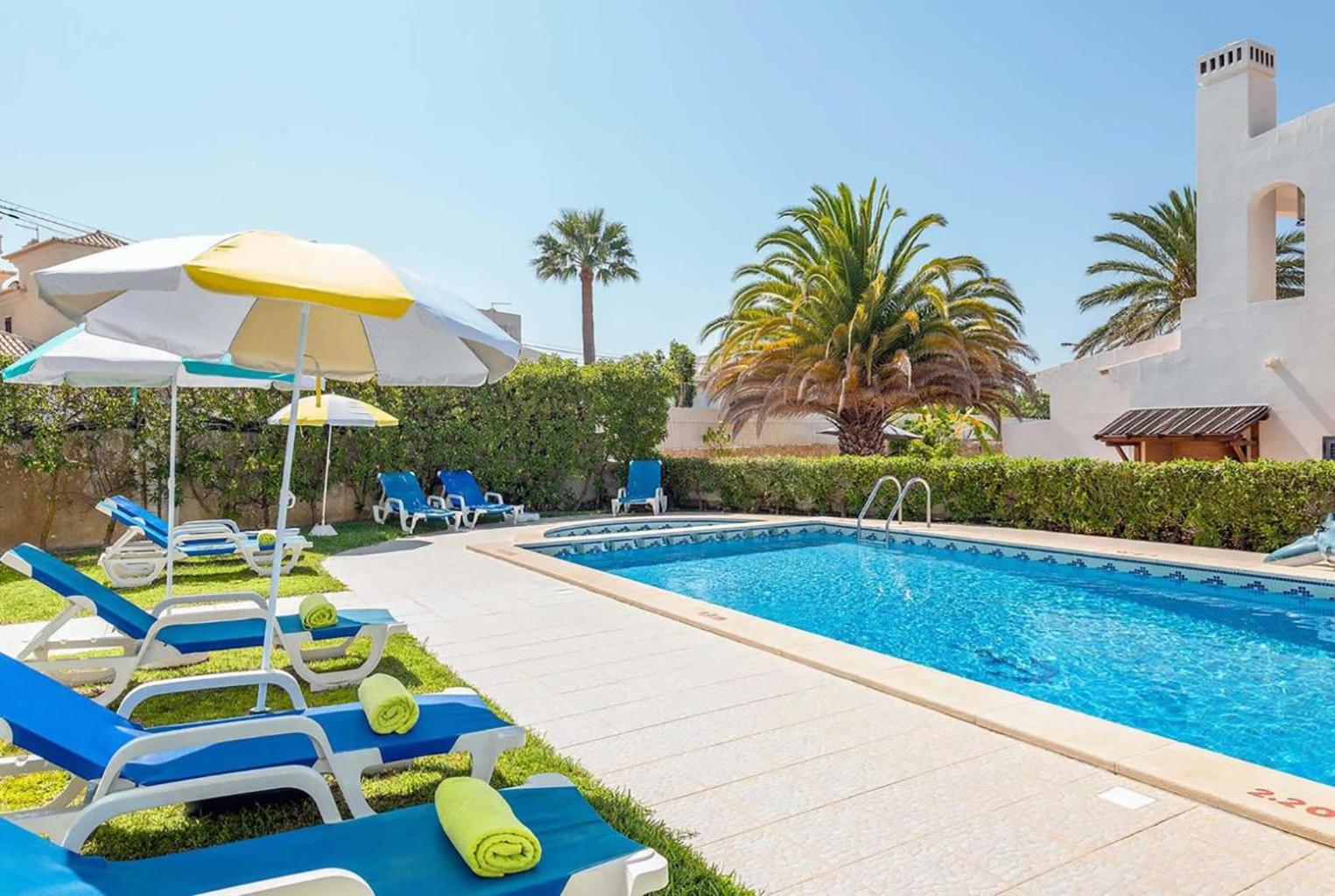 Villa Azul by Algarve Holidays