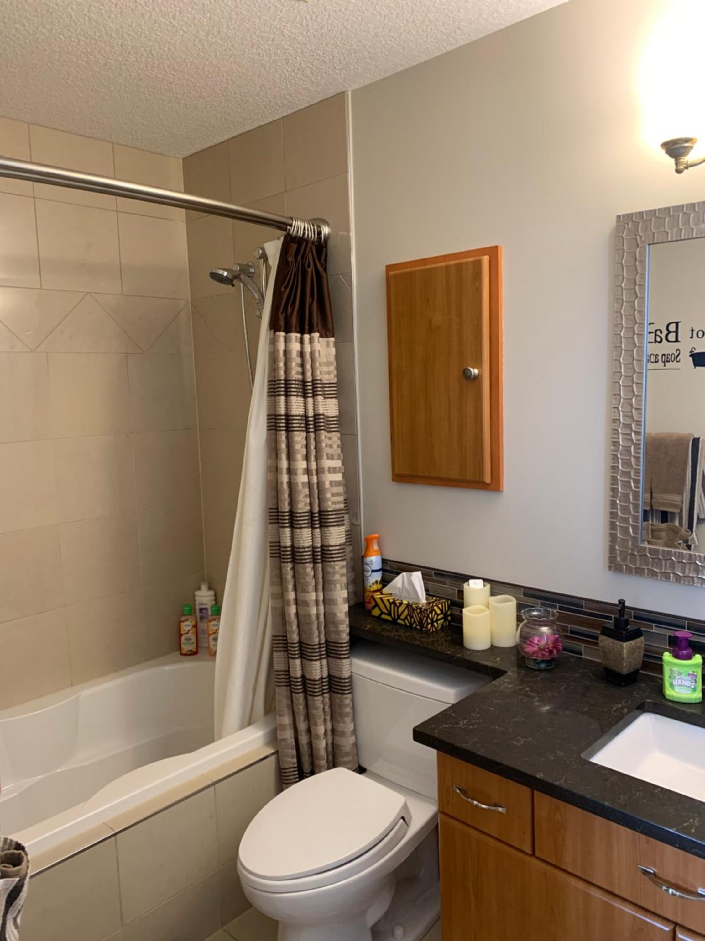 Dragonfly Inn Loft Suite