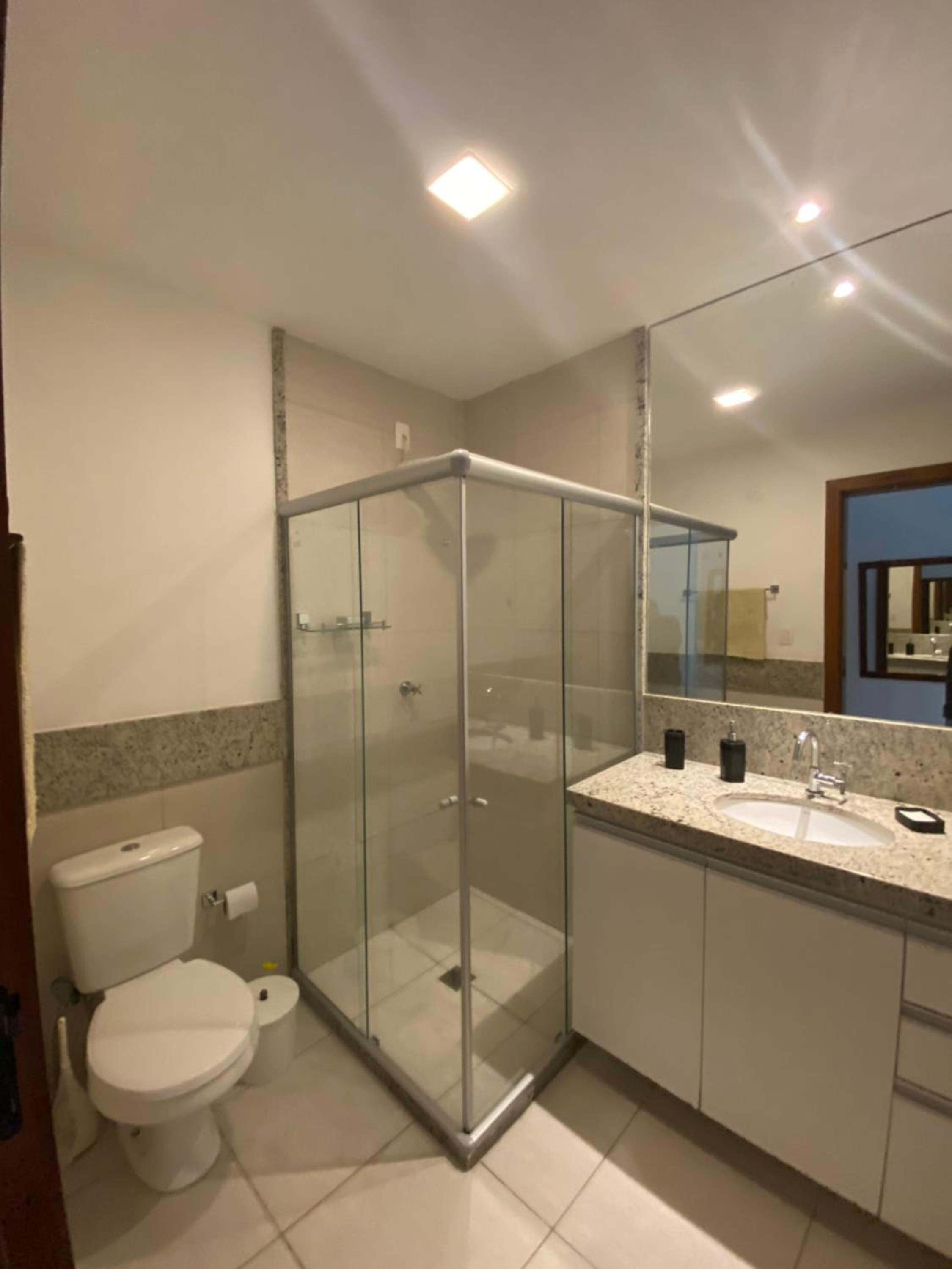Apartamento 2 suítes em condomínio de luxo no centro