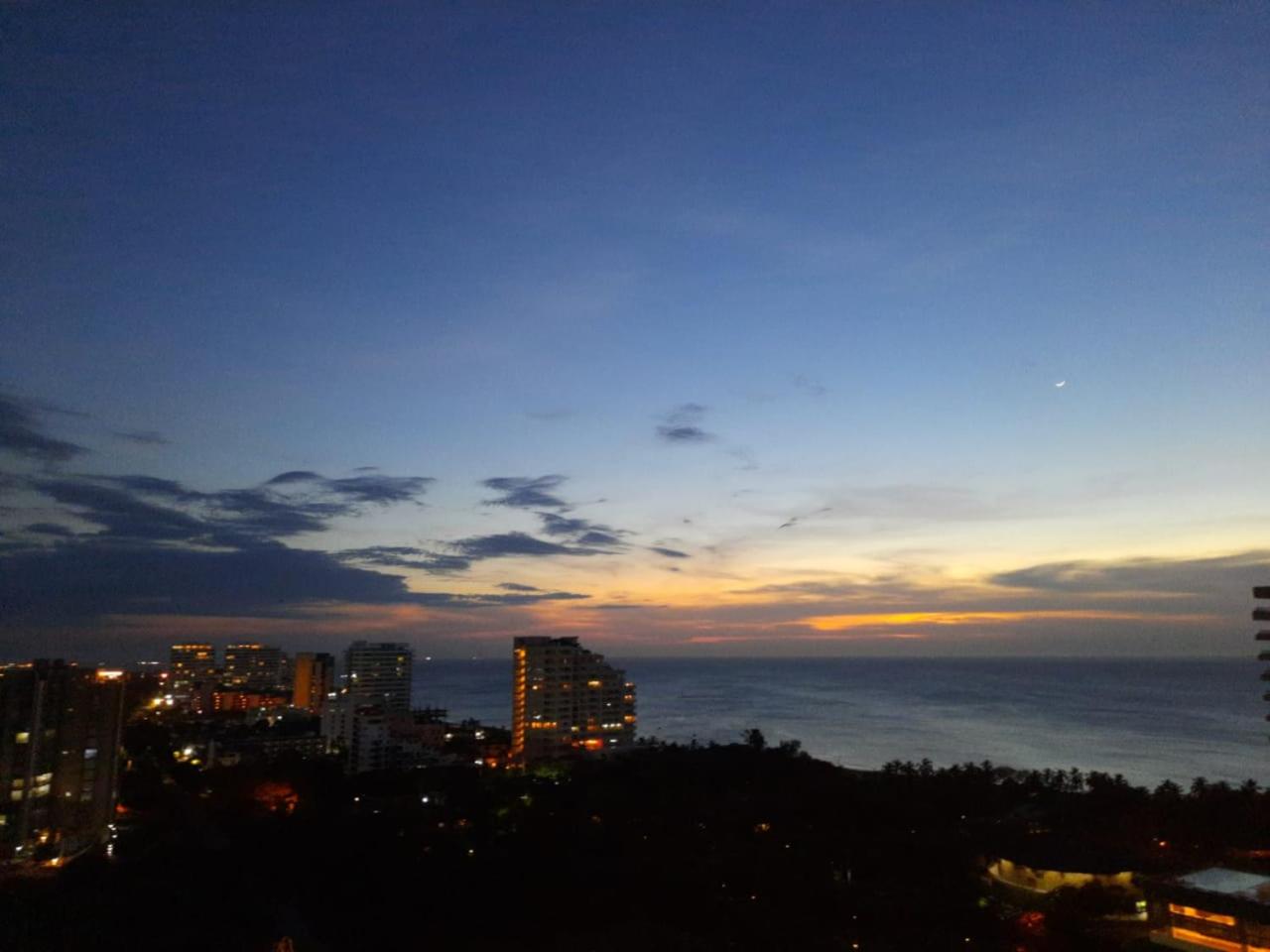 Hermoso apartamento a 300 m Playa Bello Horizonte Pozos colorados