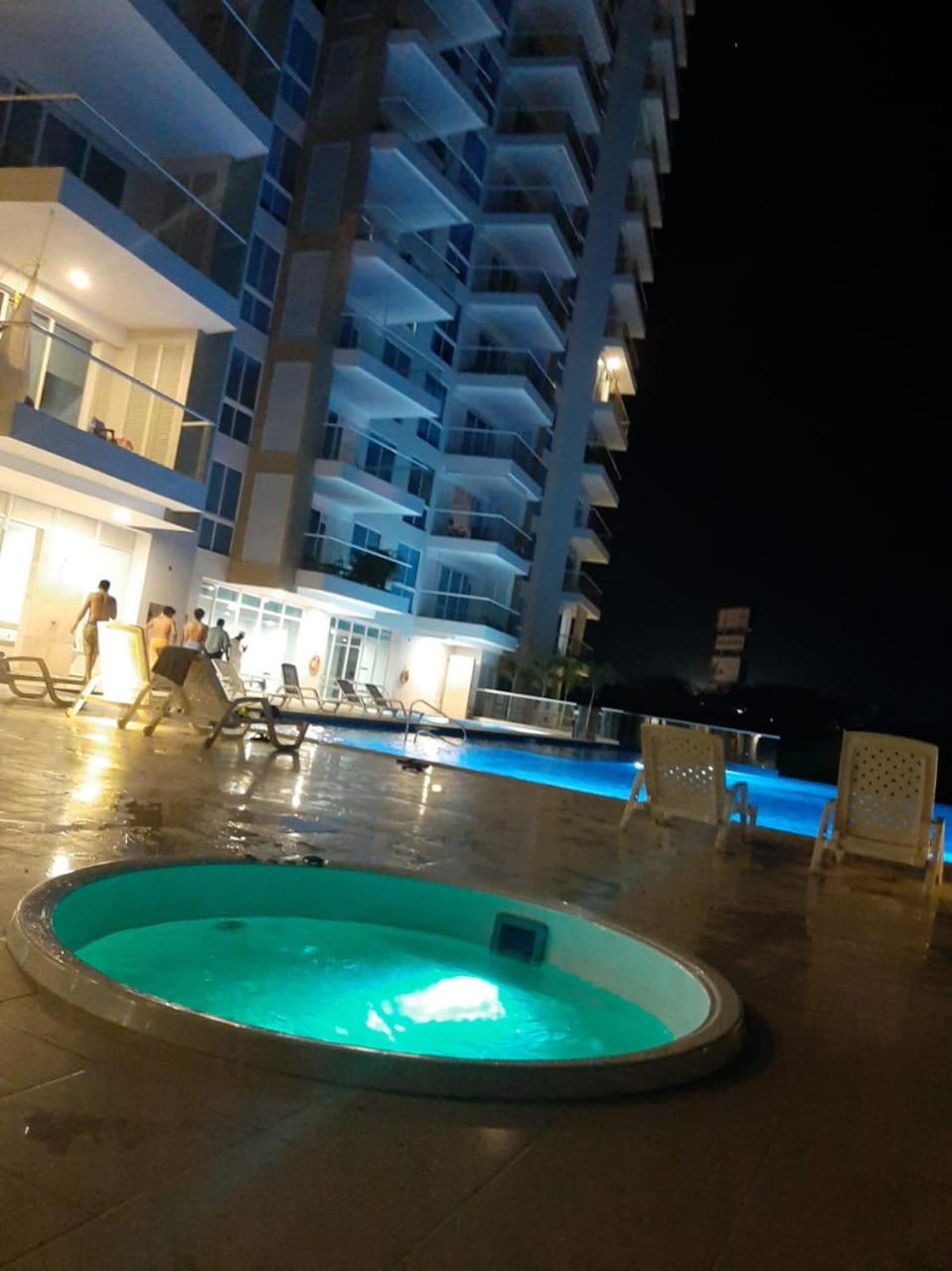 Hermoso apartamento a 300 m Playa Bello Horizonte Pozos colorados