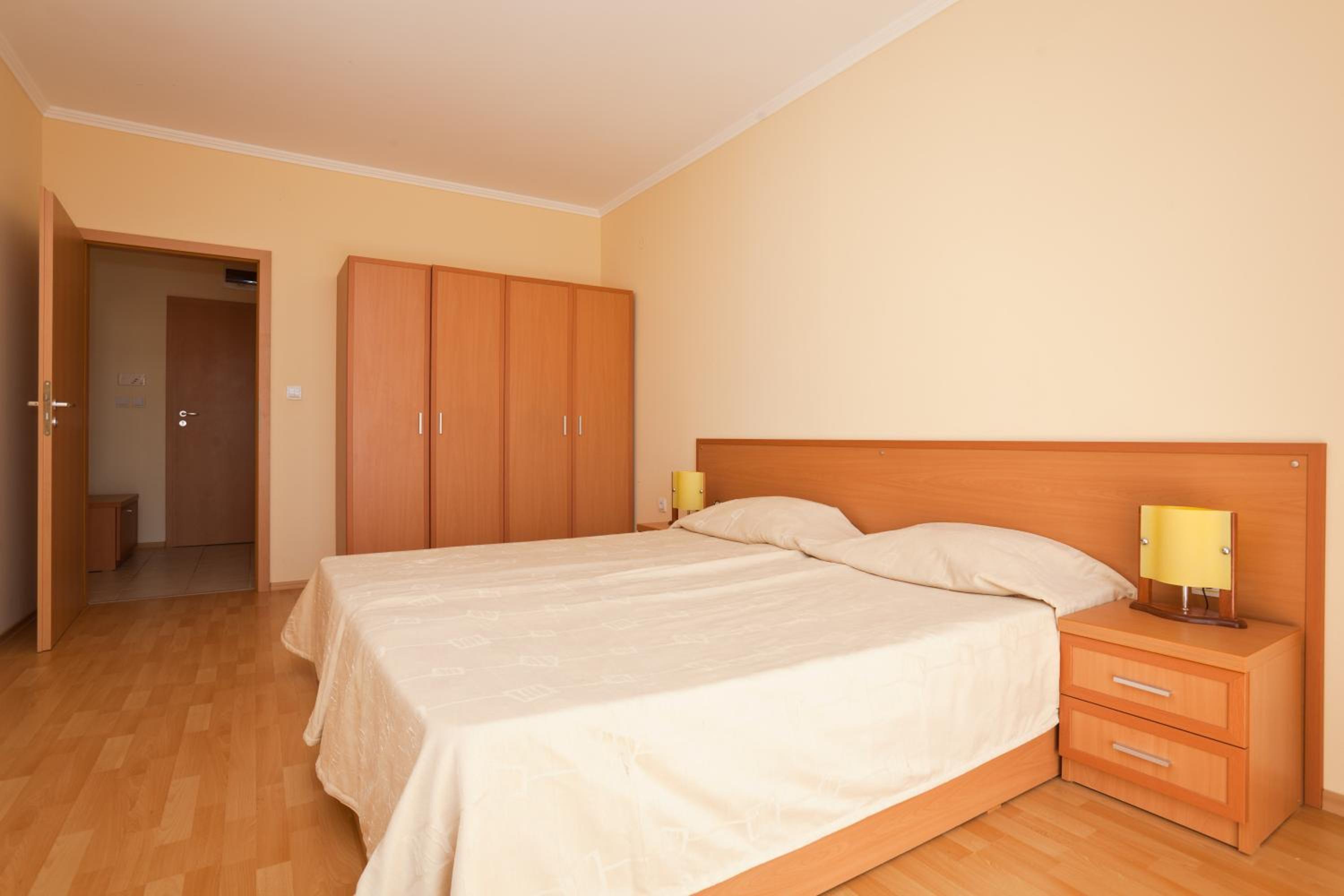 Apartments in Central Plaza