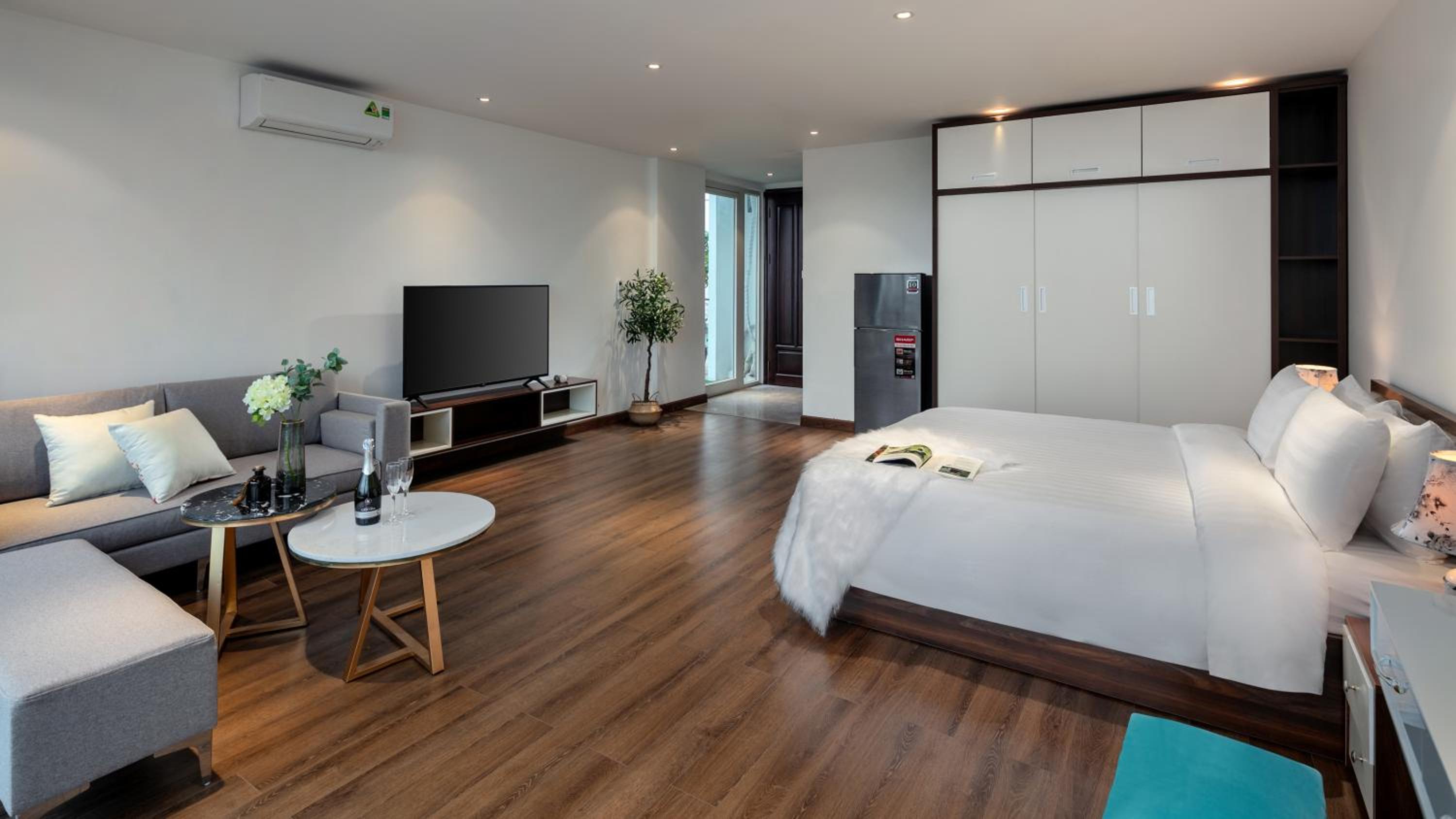 Pegasy Premium Suites & Residence Westlake