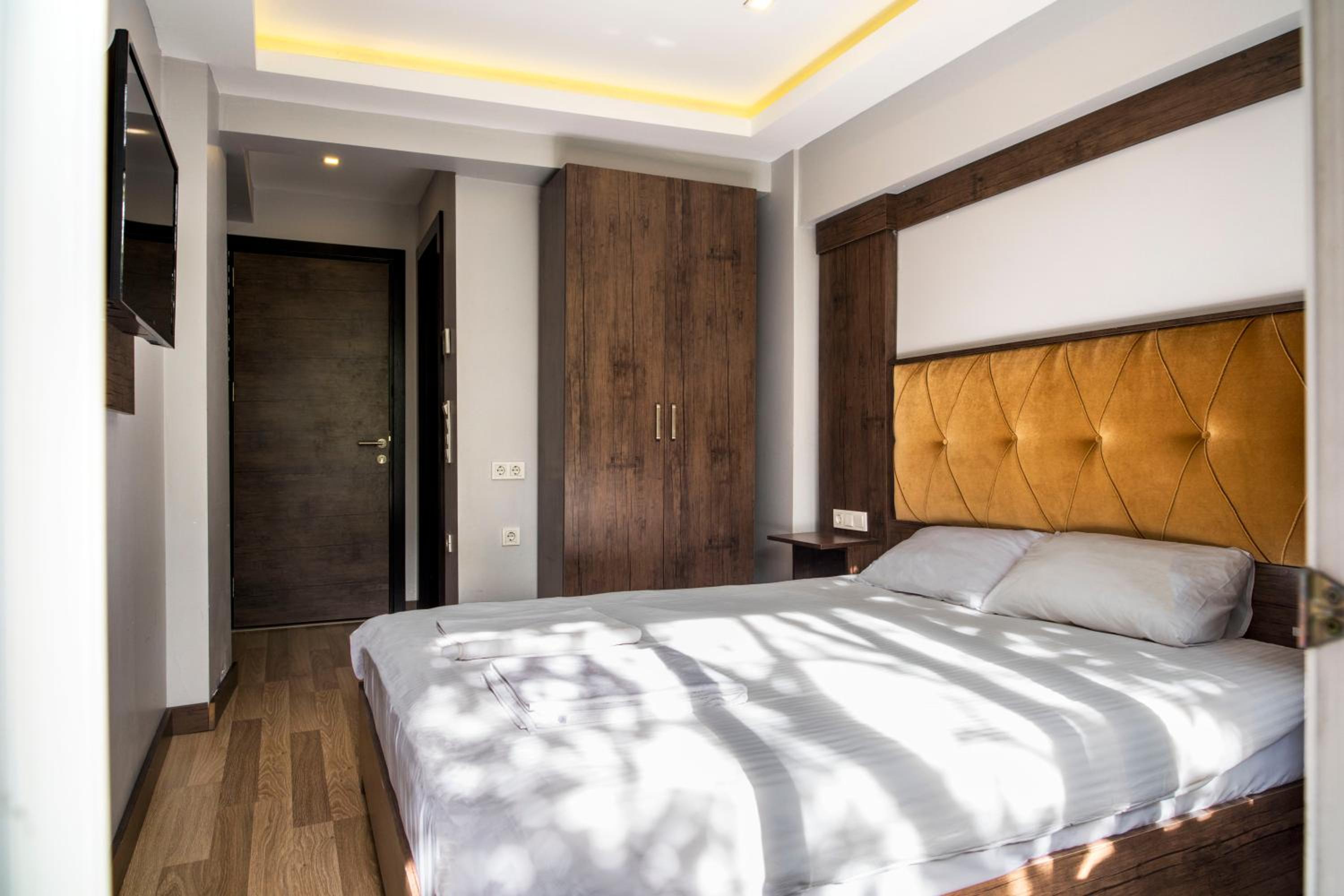 Cheers Deniz Feneri - Image 63