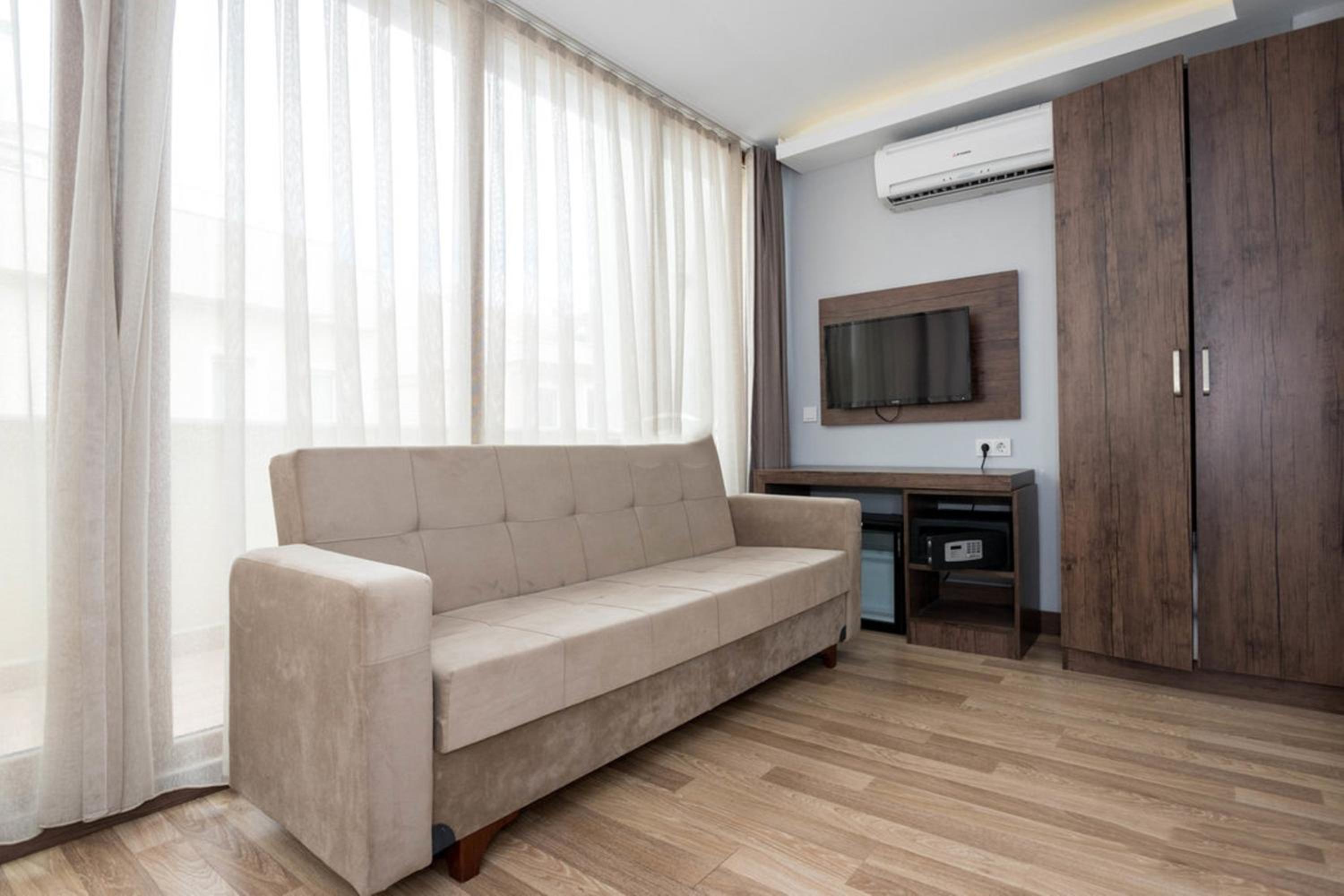 Cheers Deniz Feneri - Image 60