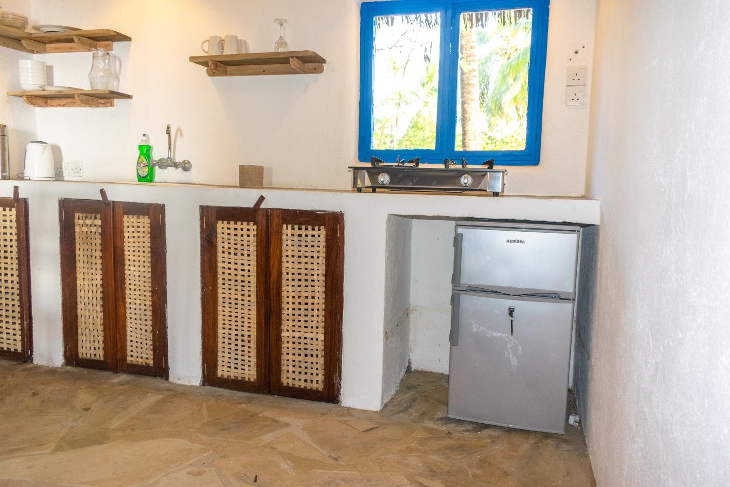 Hibiscus Beach House