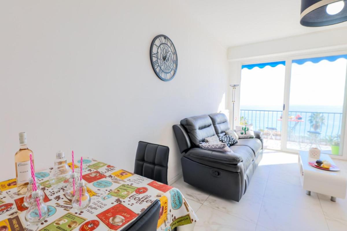 TAMARIS AP4206 By Riviera Holiday Homes view 3