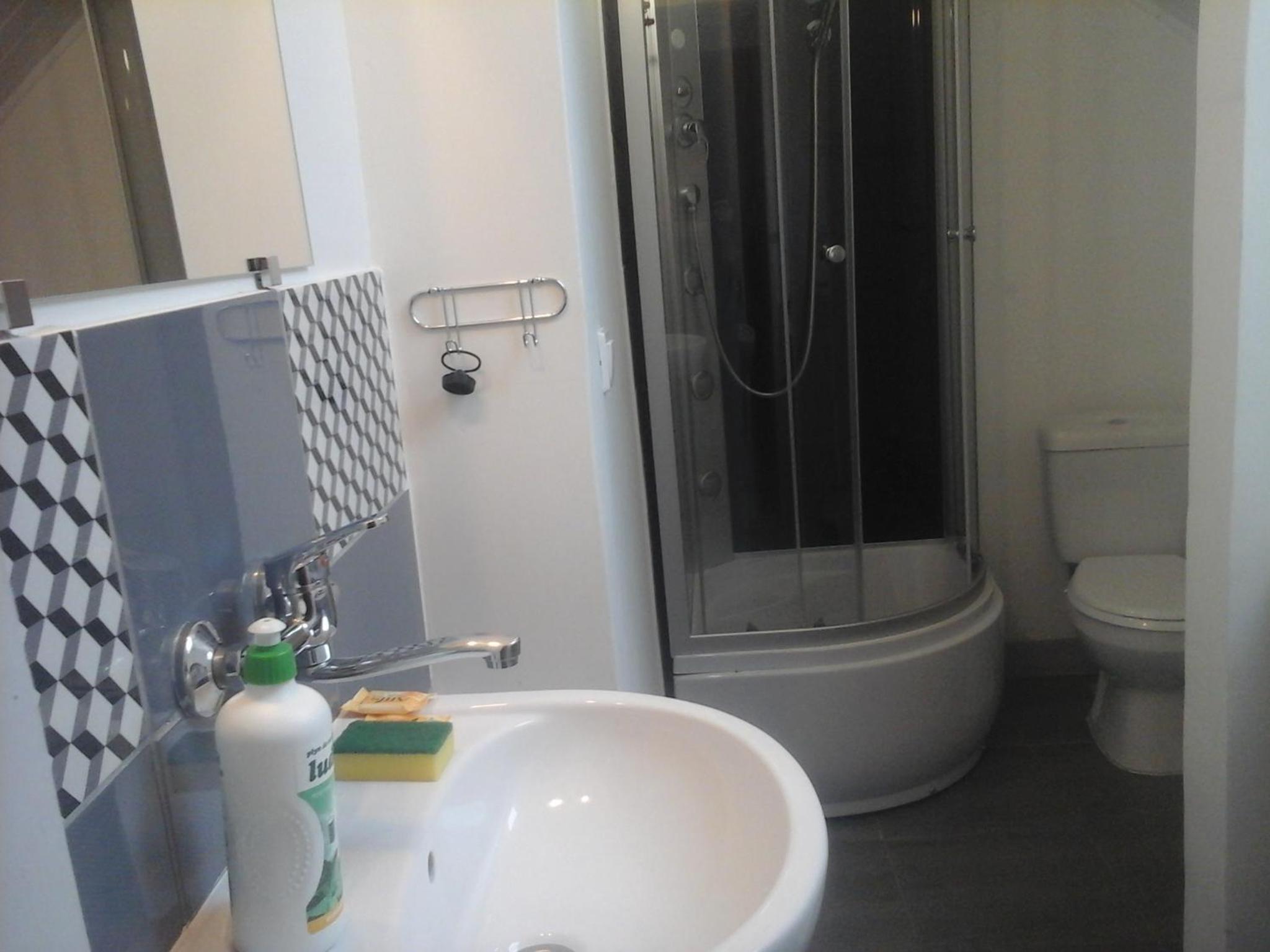 Photo 36