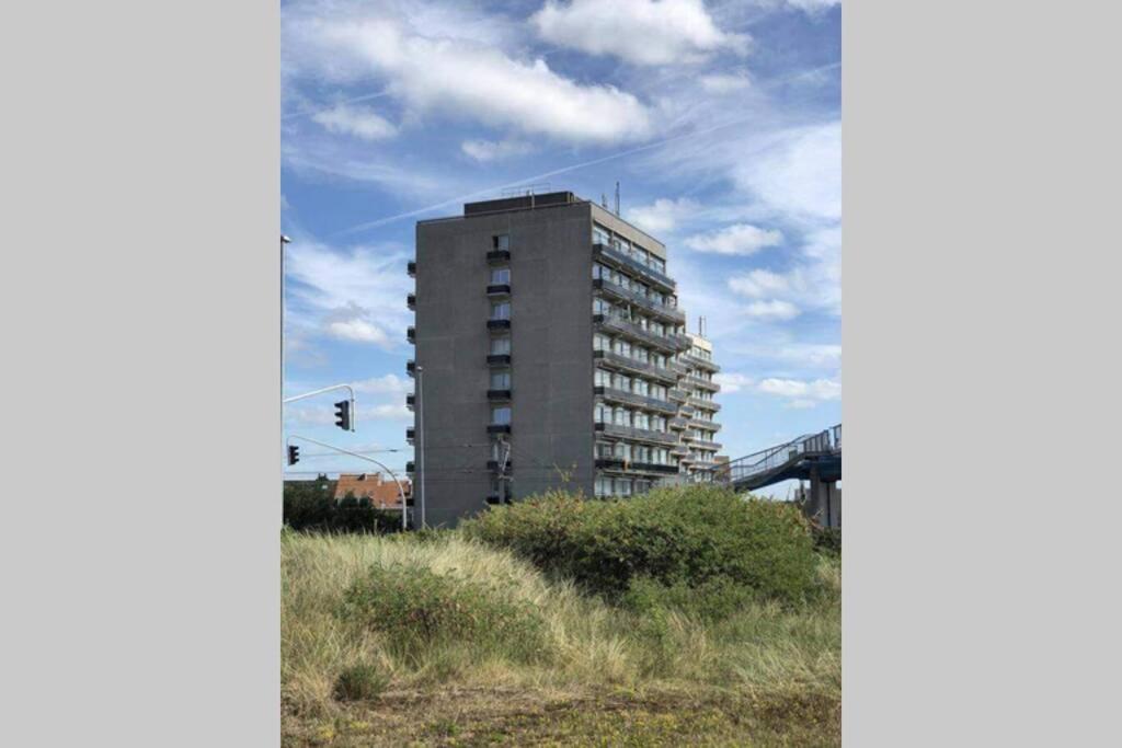 Studio Astrid at 100 meter from sea with Parking place