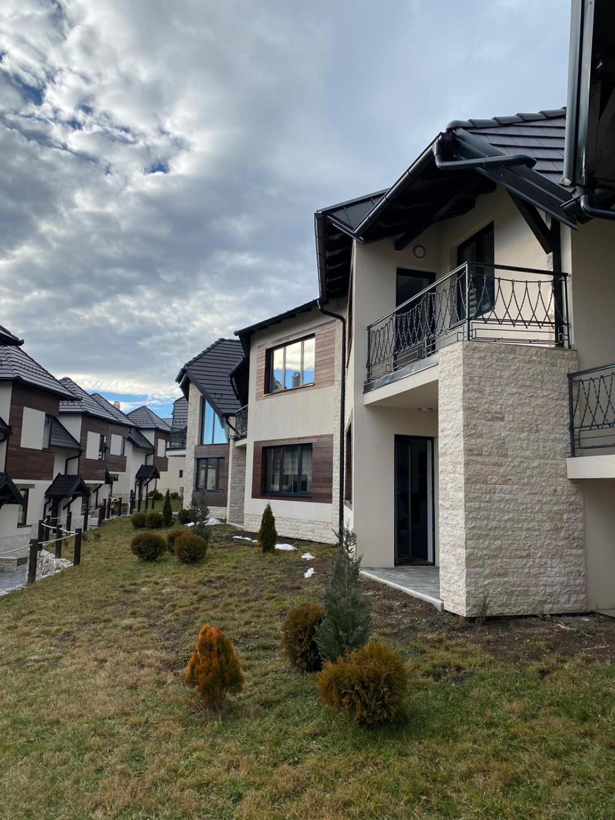 Apartmani Zlatiborio view 3