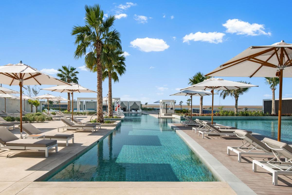 Address Beach Resort 23