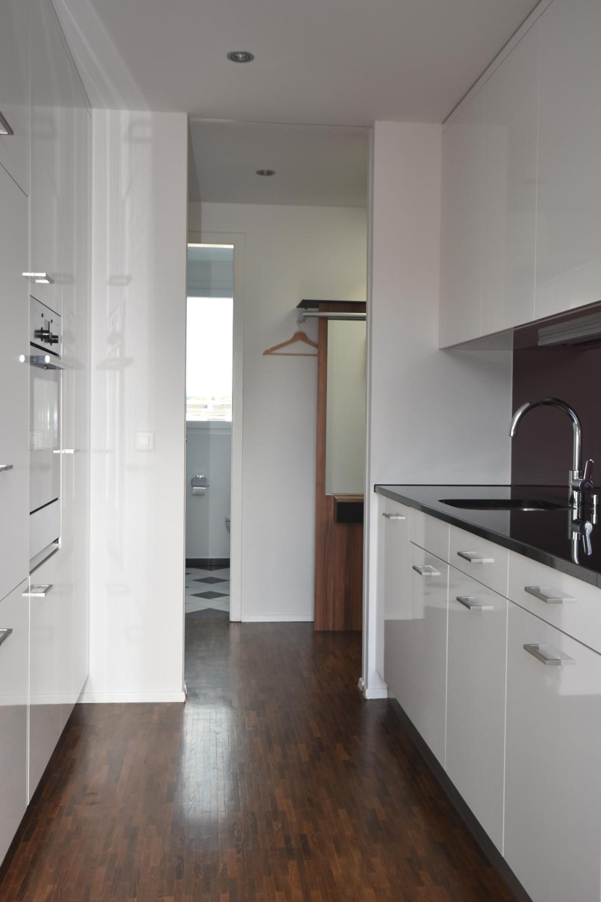 Stylish 1BR near lake and Opera - Flower 52