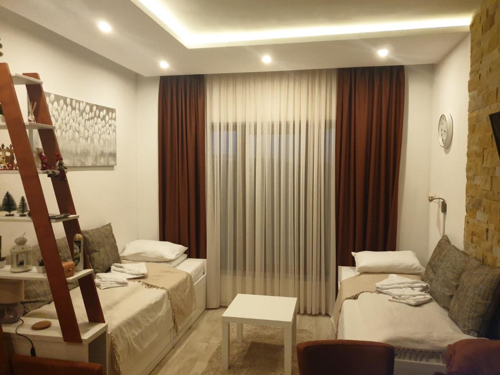 Milmari Apartman P38 view 5