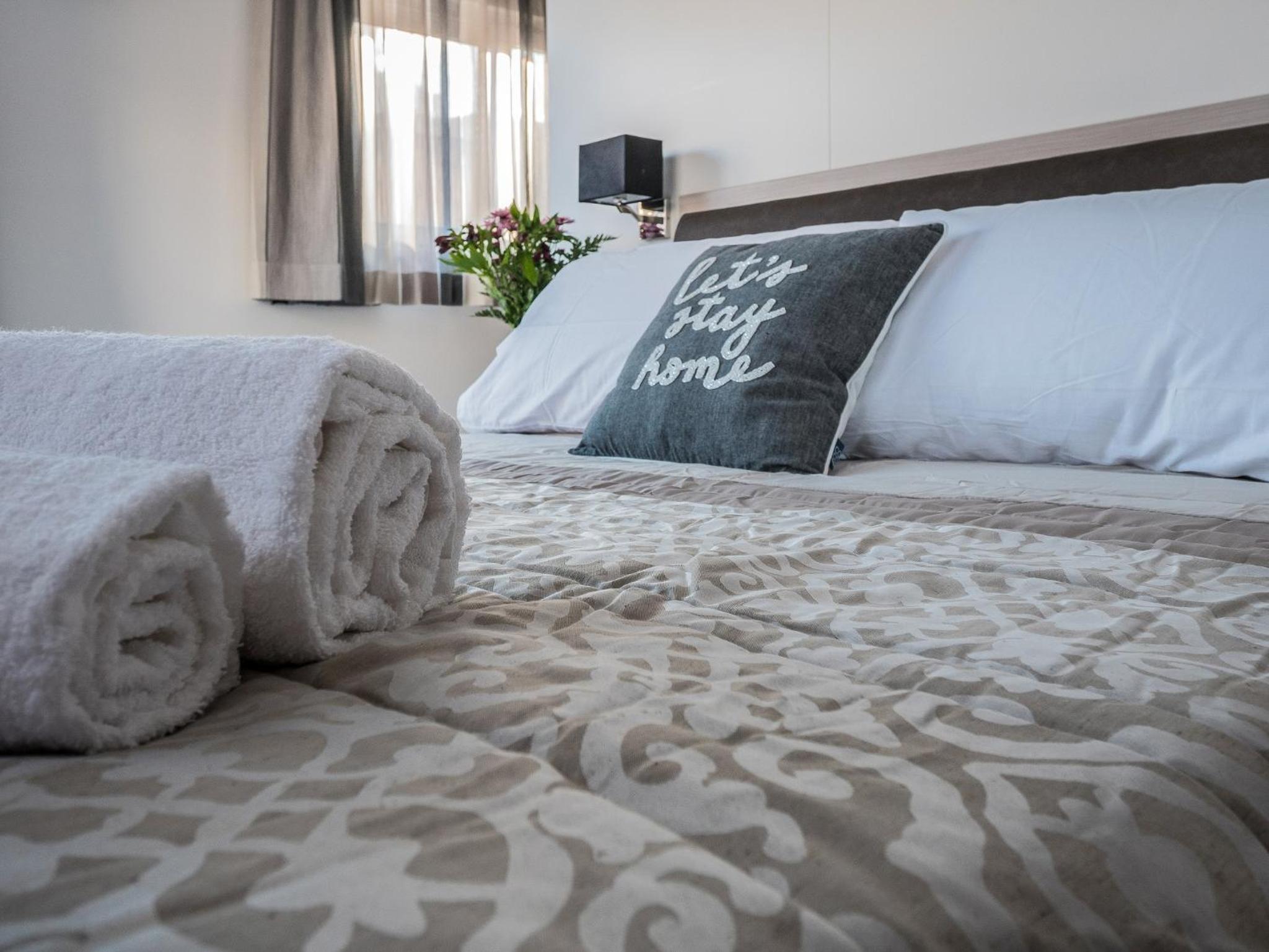 COZY studio-flat in PACEVILLE photo 3
