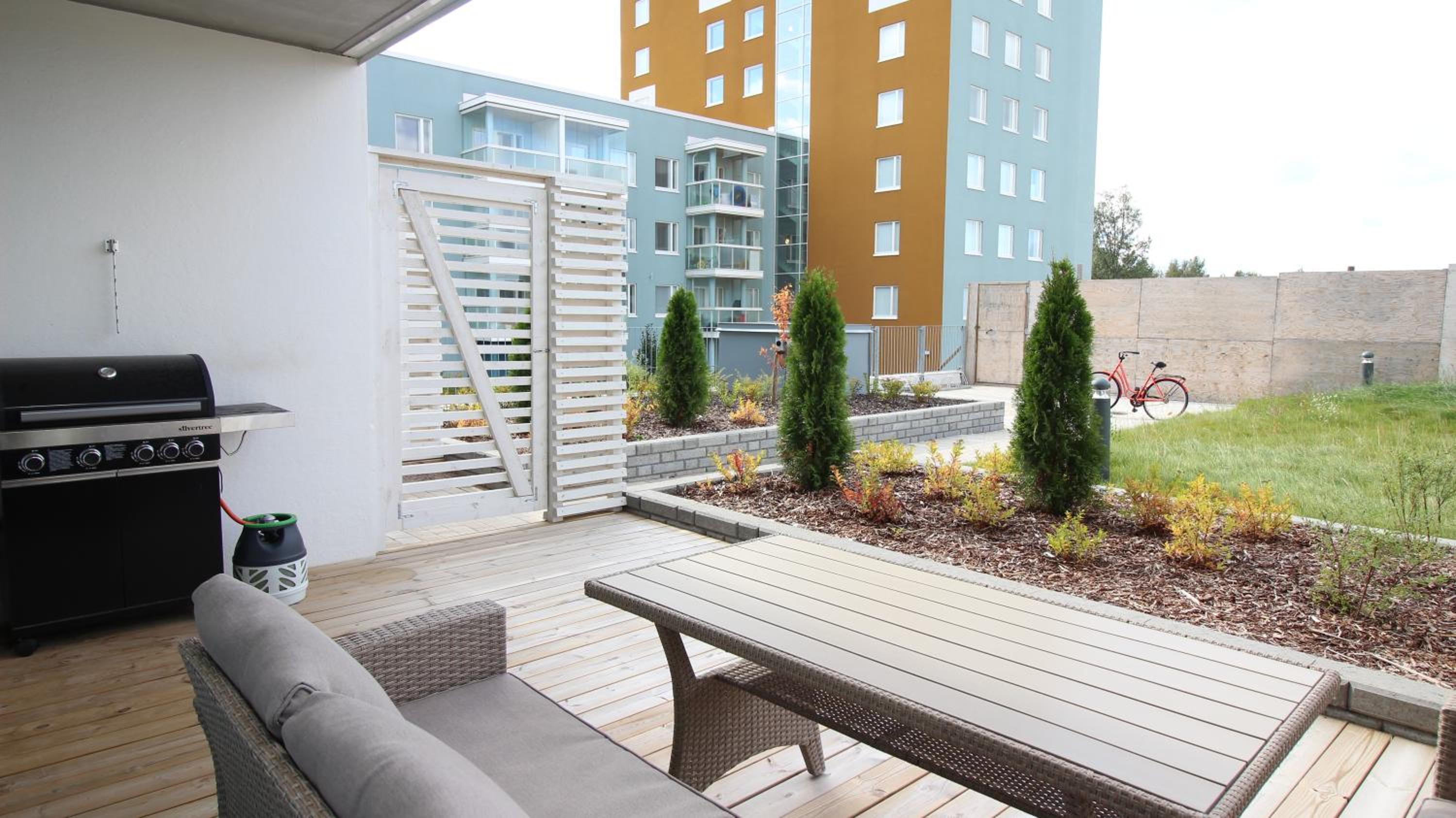 New one bedroom apartment with TERRACE and Parking