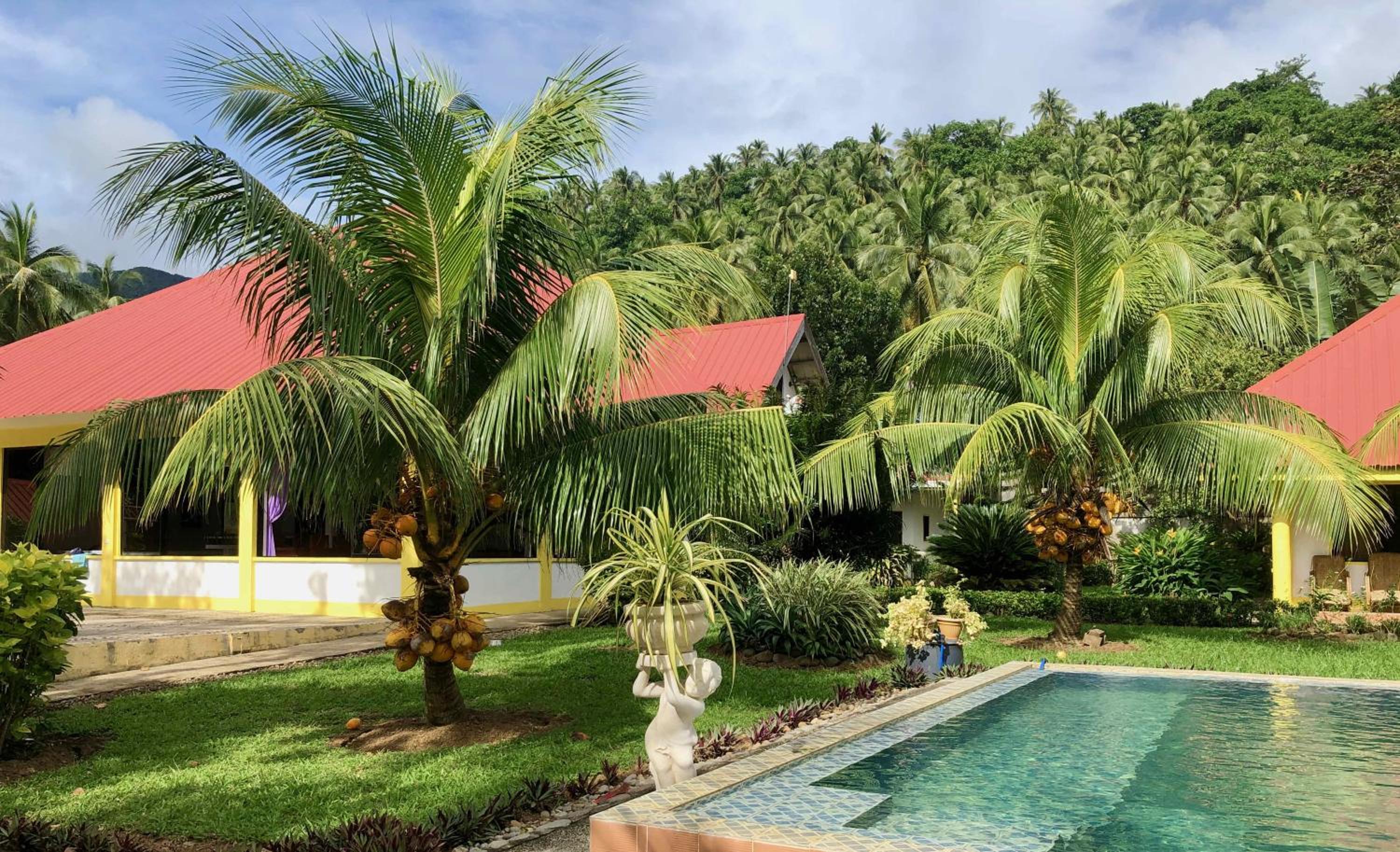 Pintuyan Dive Resort