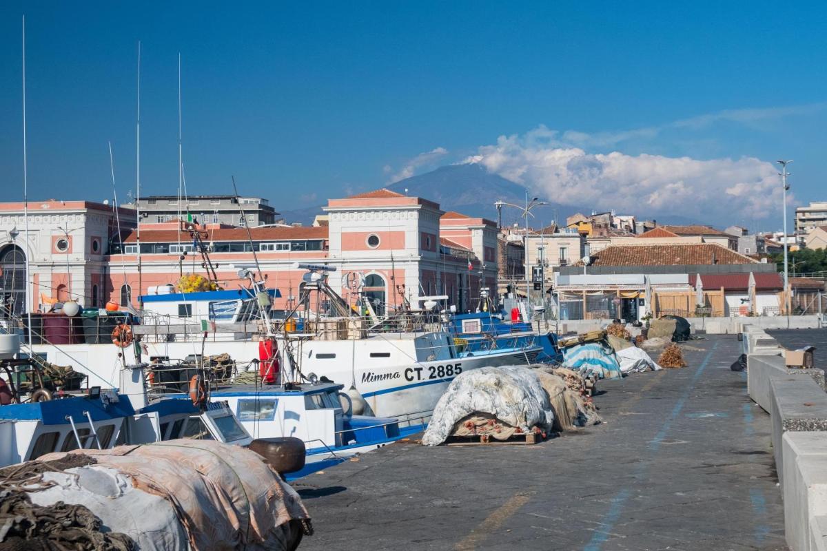 Catamarano Miragua - Resort on board in Catania photo 5