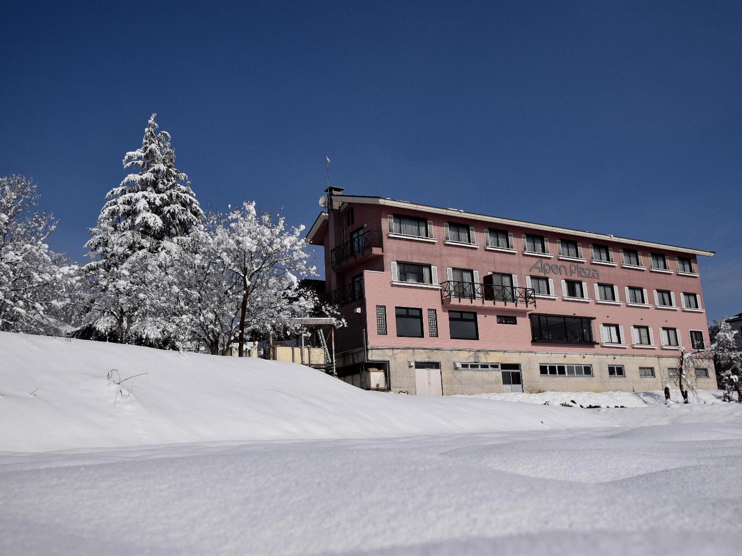 Togari Onsen Alpen Plaza