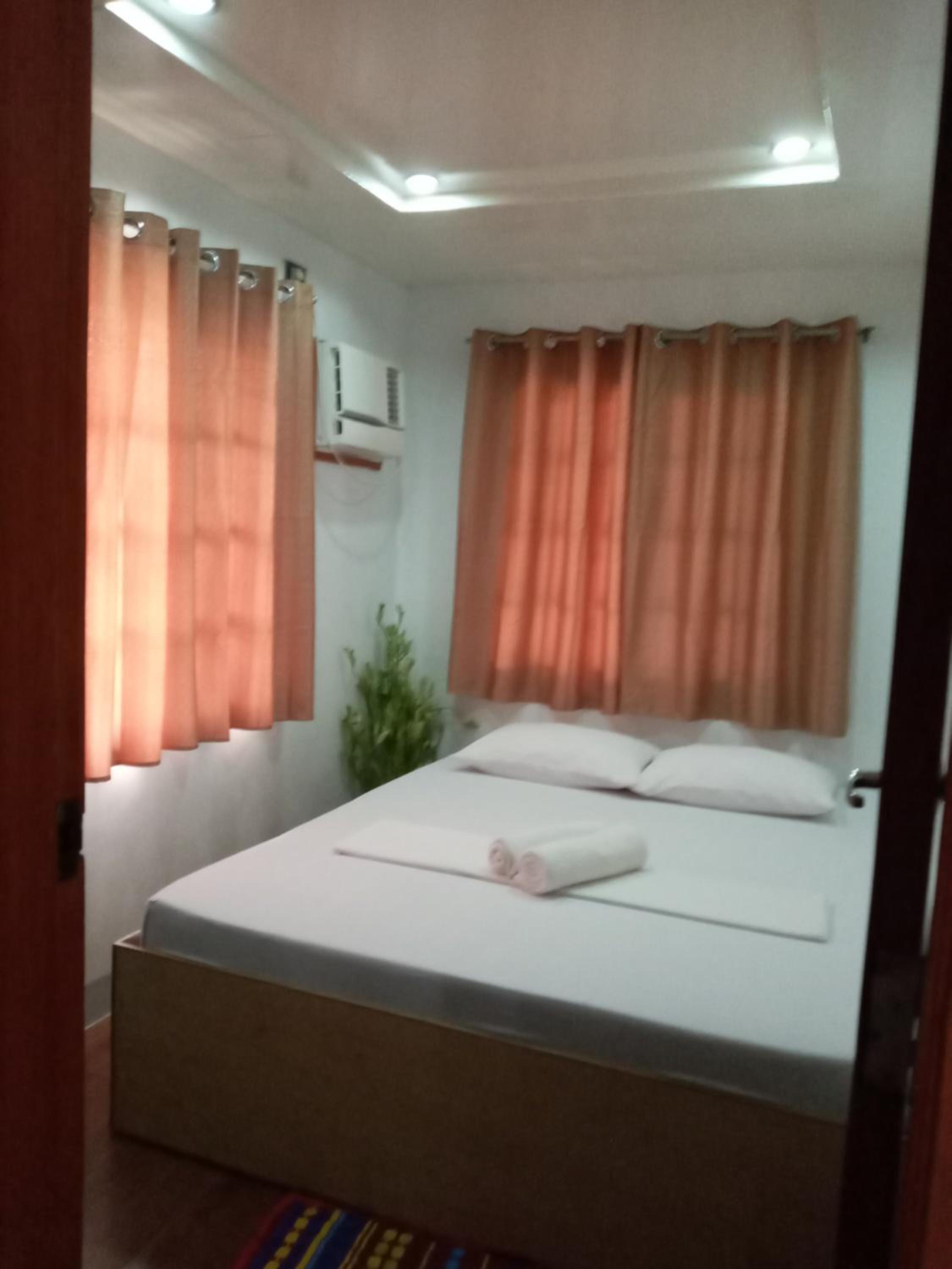 Vievan's transient house