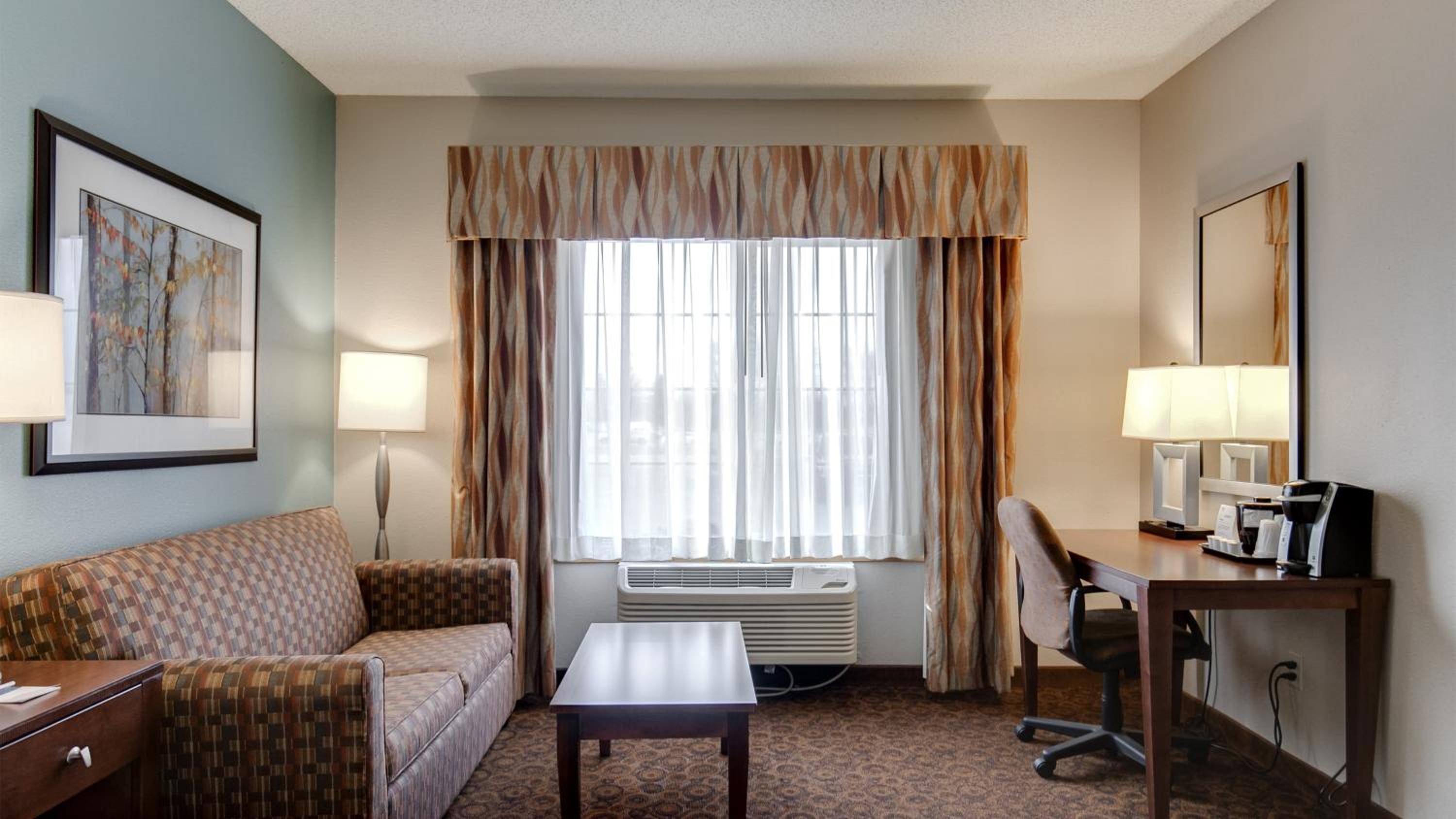 Holiday Inn Express and Suites St. Cloud, an IHG Hotel - Property Image 24