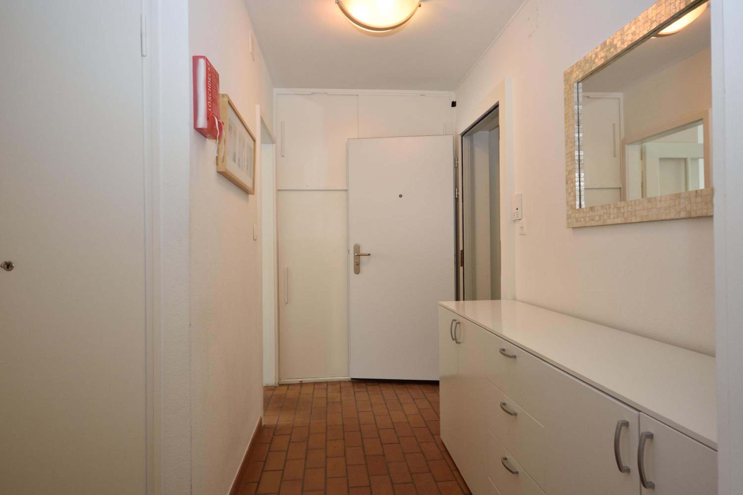 Spacious studio near lake and opera - Mill 512