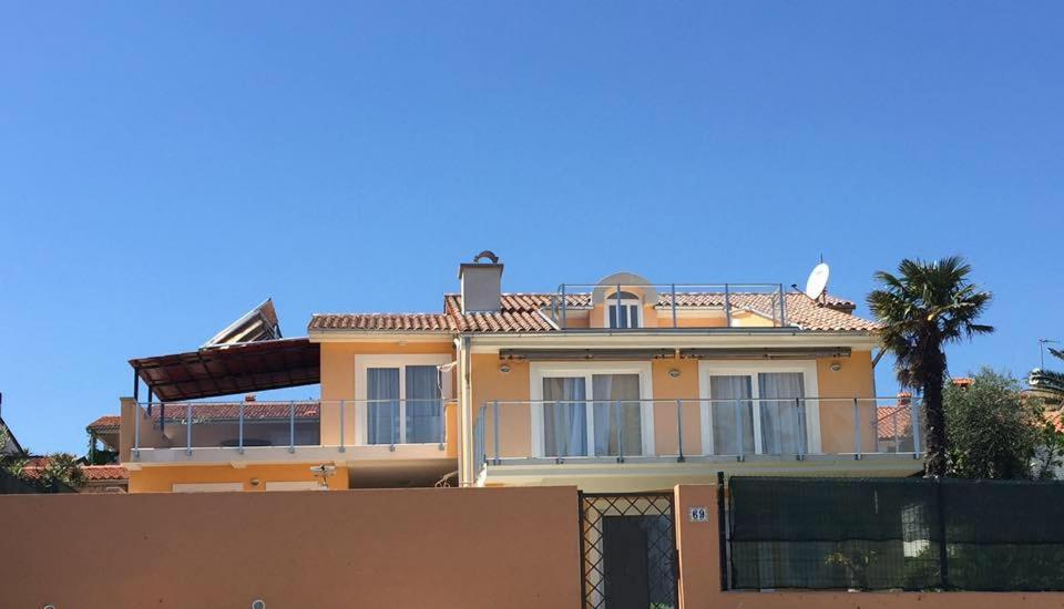 VILLA LINA view 3