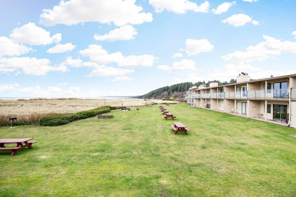 Plover Condo view 3