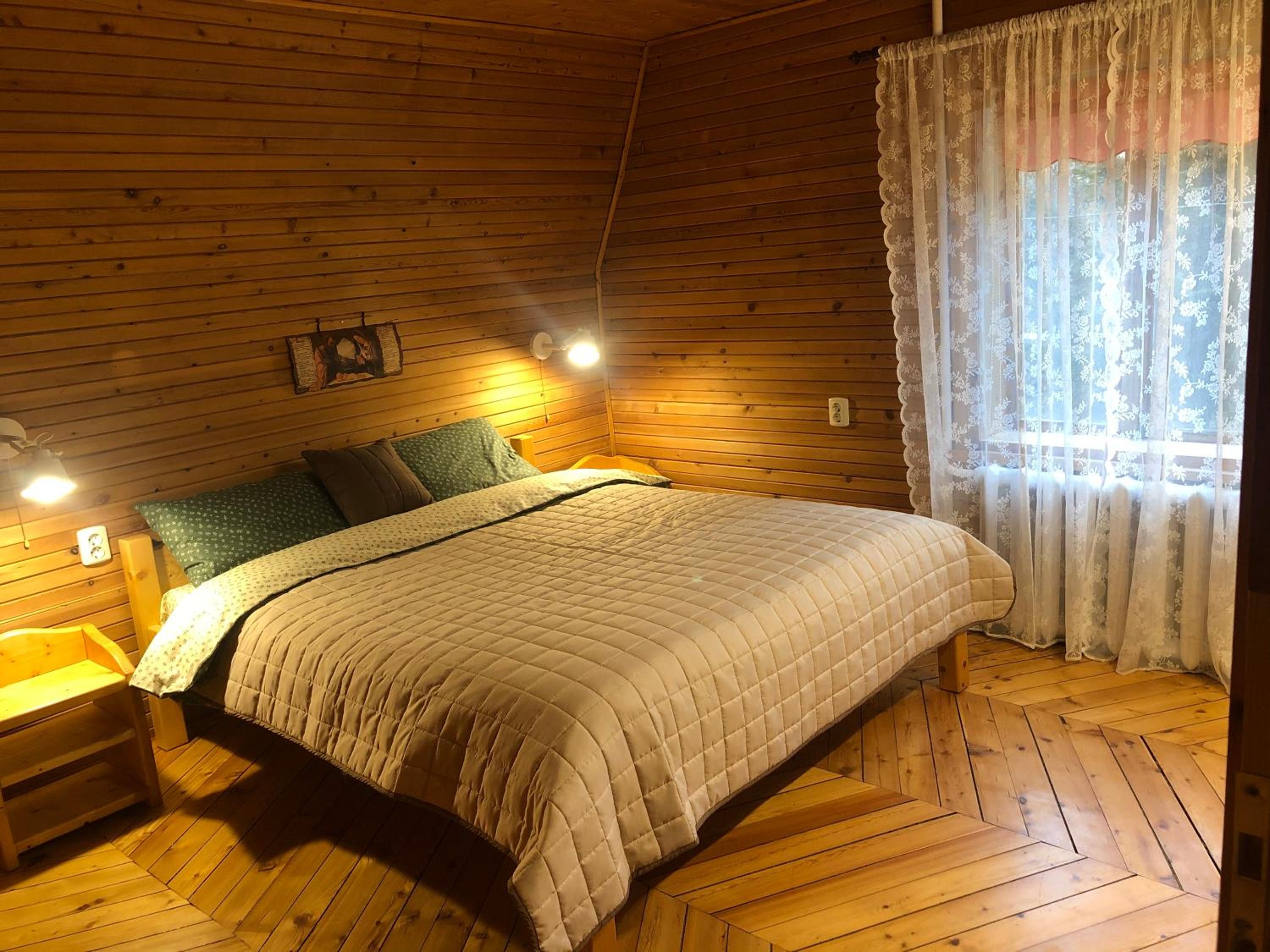 Photo 43