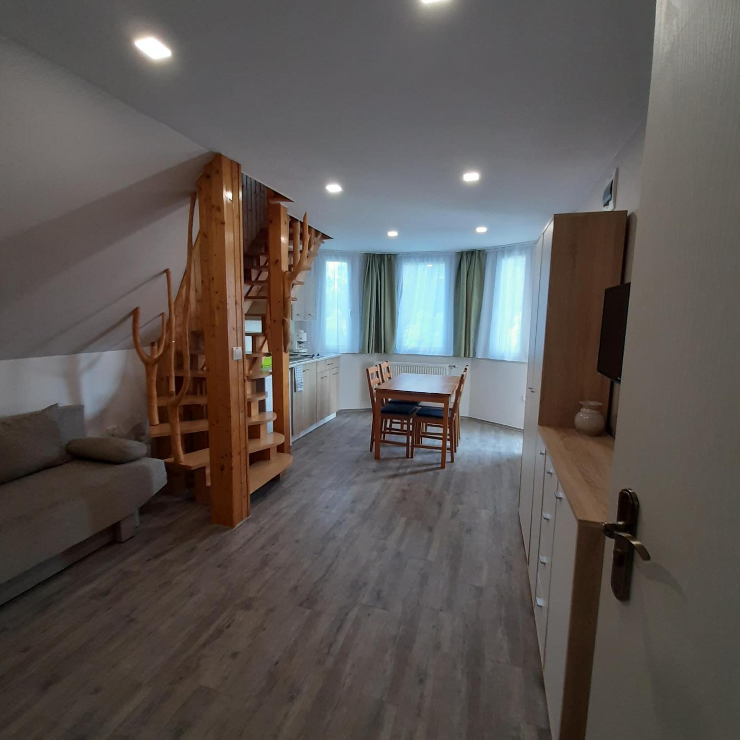 Ancsi Apartmanház