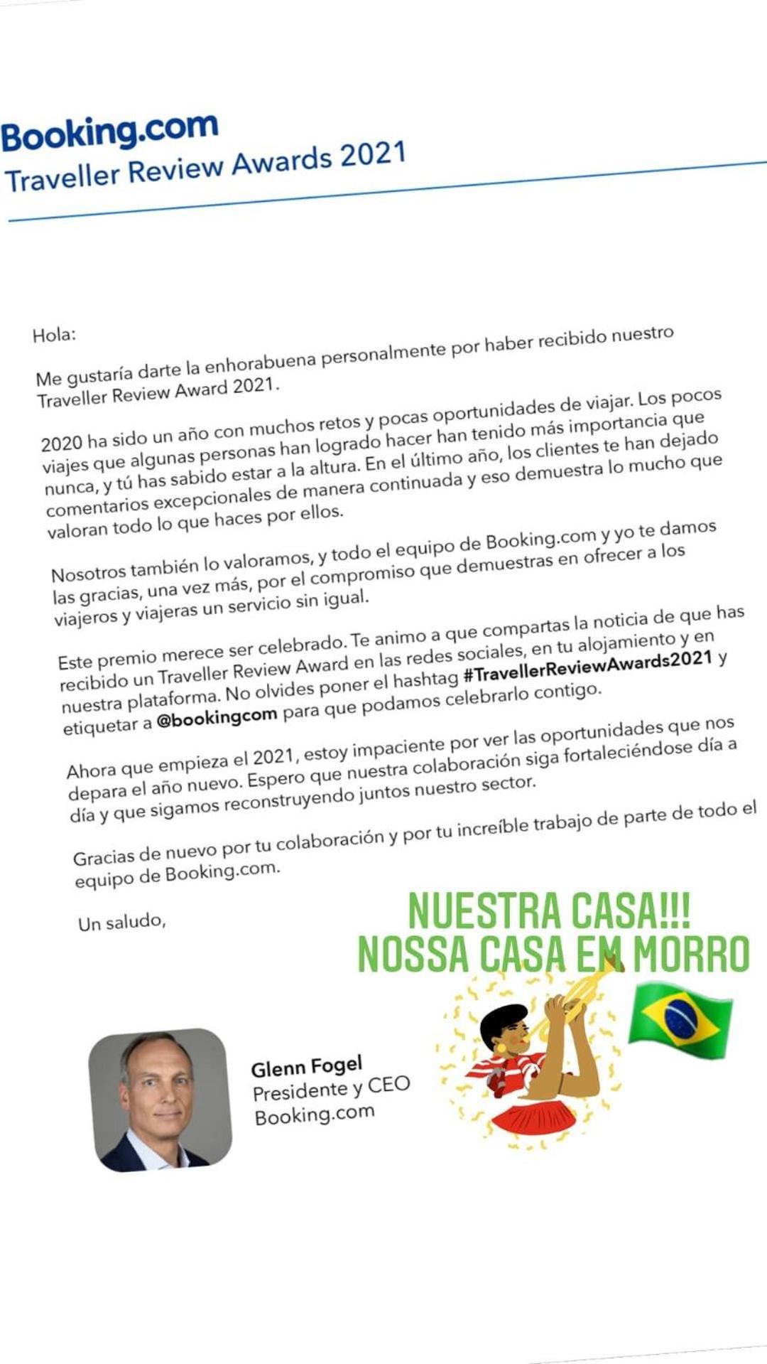 Casa moderna perto do mar