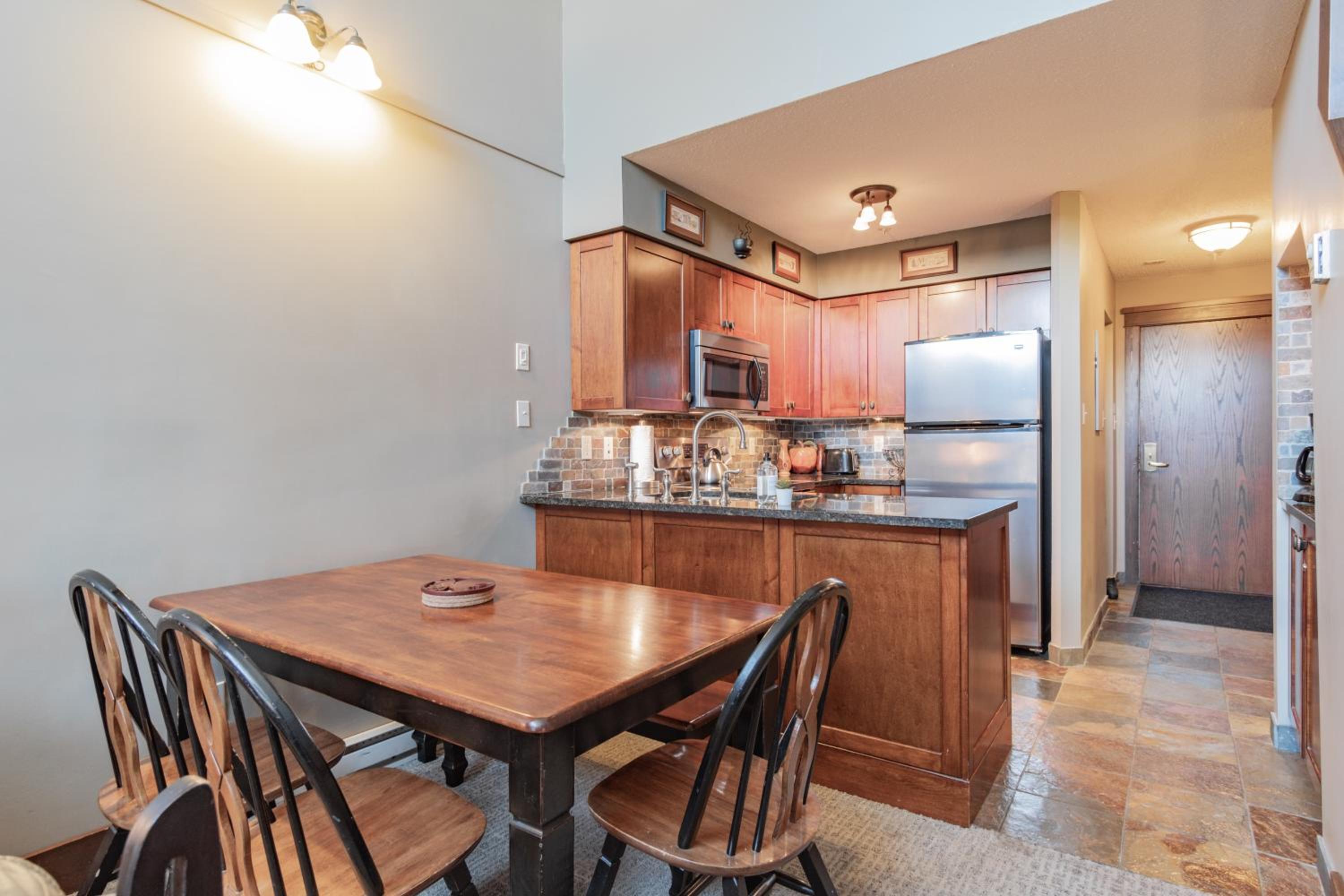 Wildwood Lodge by Outpost Whistler